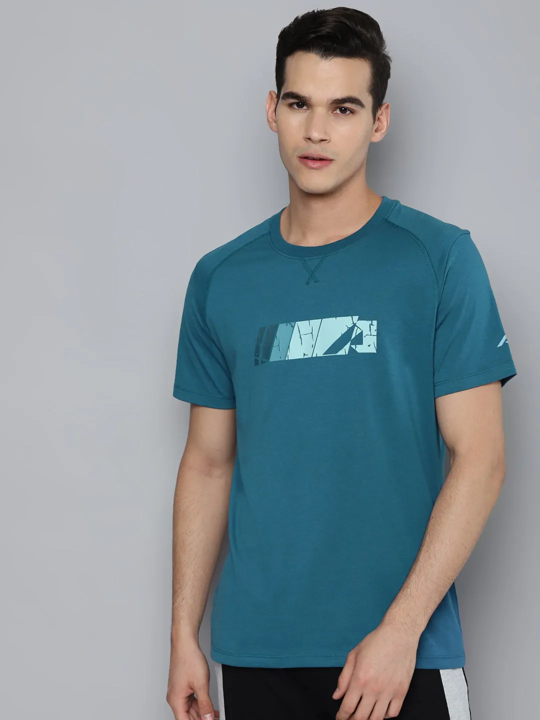 Alcis Men Teal Printed Slim Fit Running T-shirt SoftTouchFinish