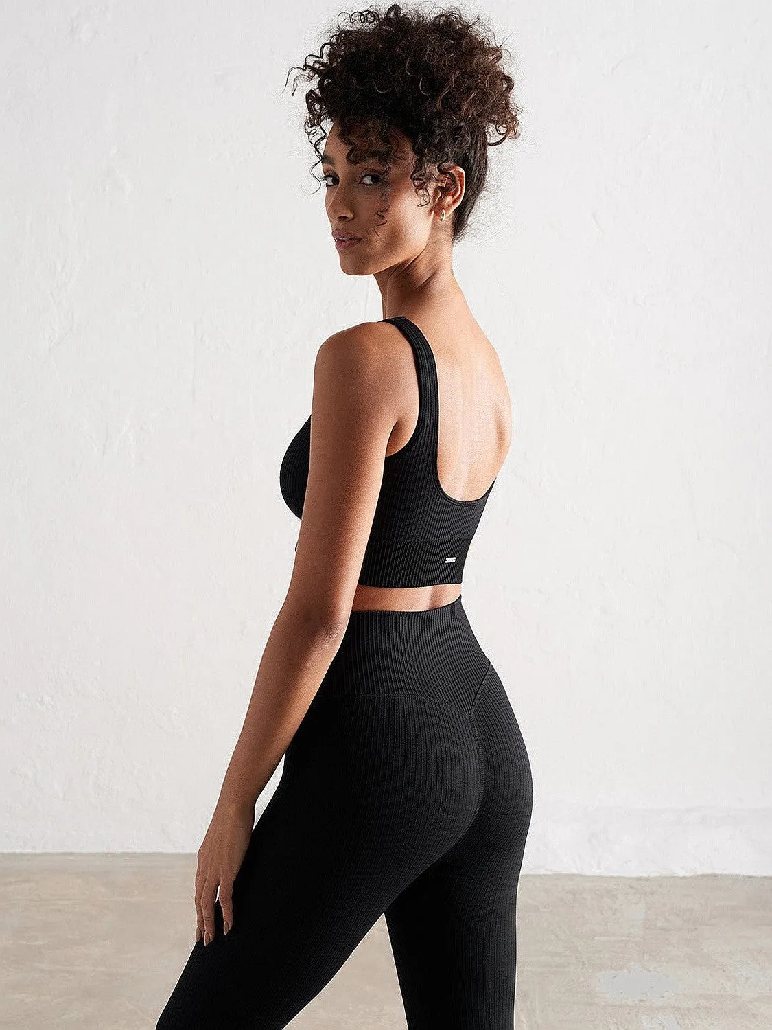 Black Ribbed Seamless Bra Hot Day Trendy Fit