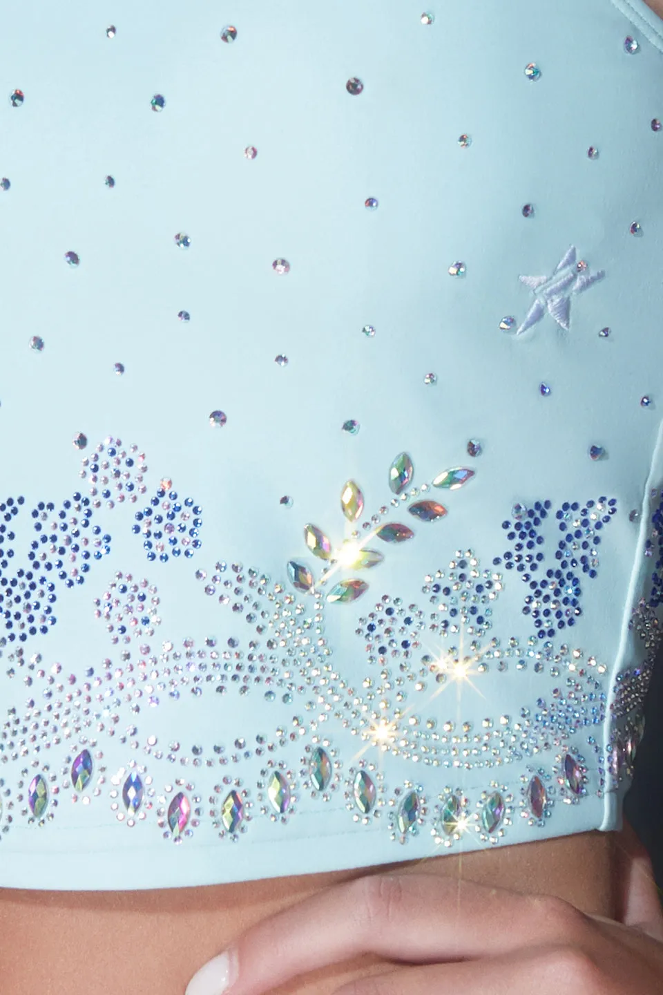 WindproofInterior OdorResistant Fabric Crystal Couture Halter Tank in Icy Bloom