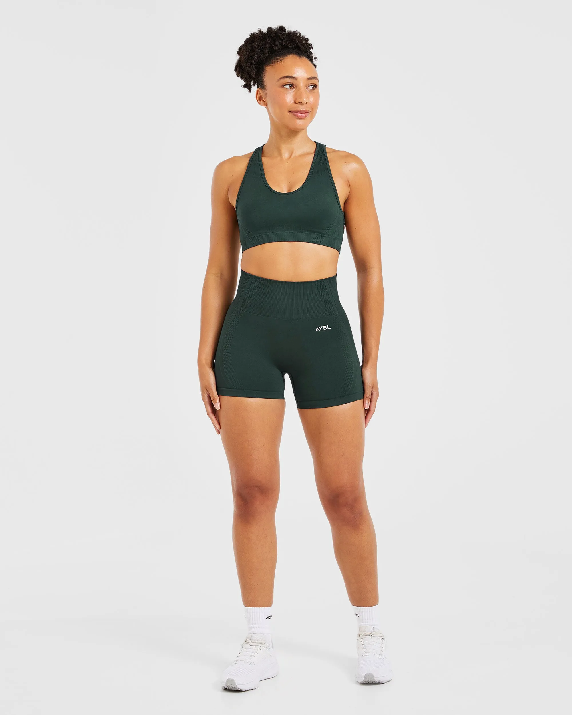 Balance V3 Seamless Sports Bra - Dark Green Medium-quality Seamless Material