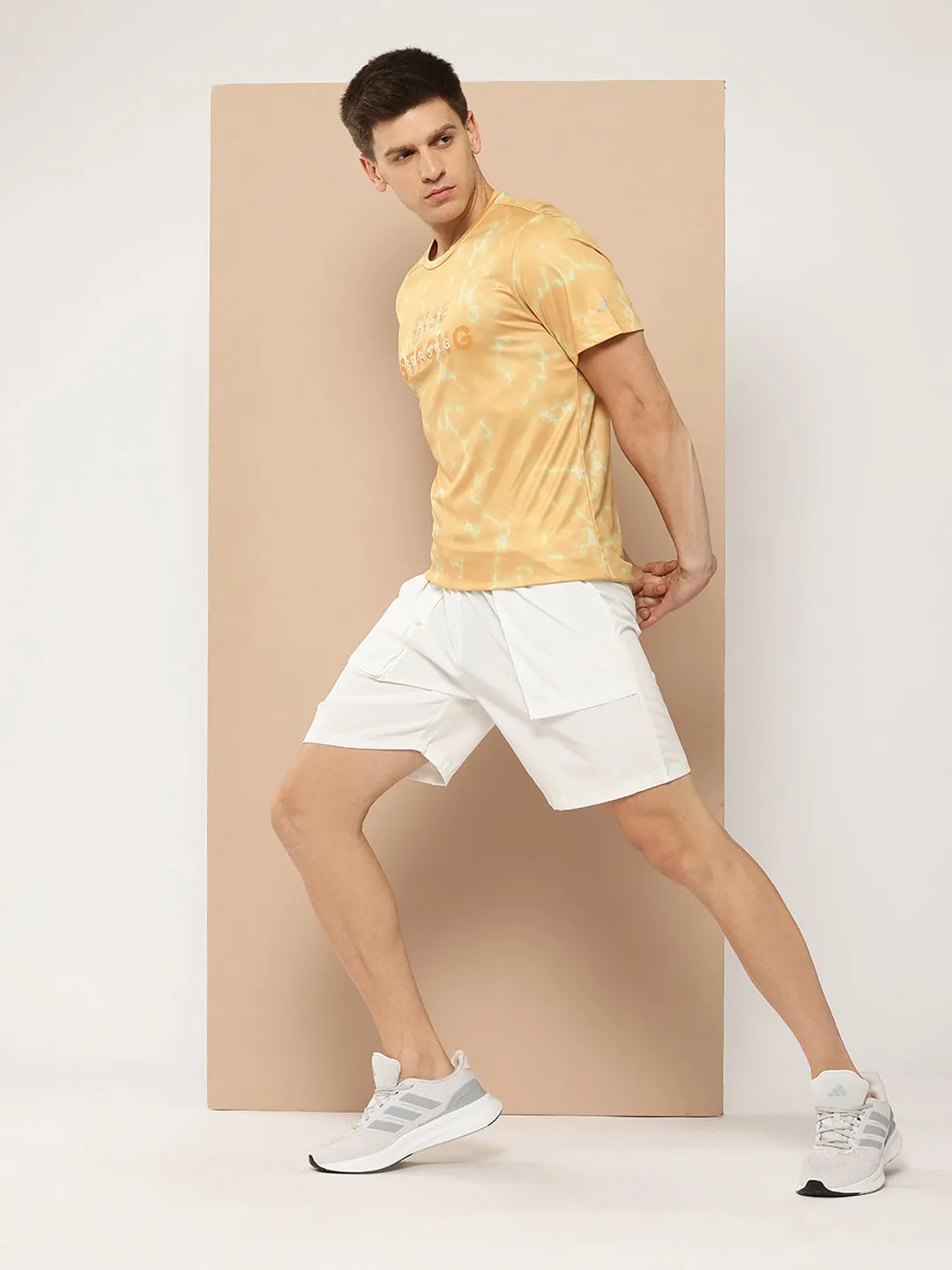 Fashion Core RISE STRONG TEE