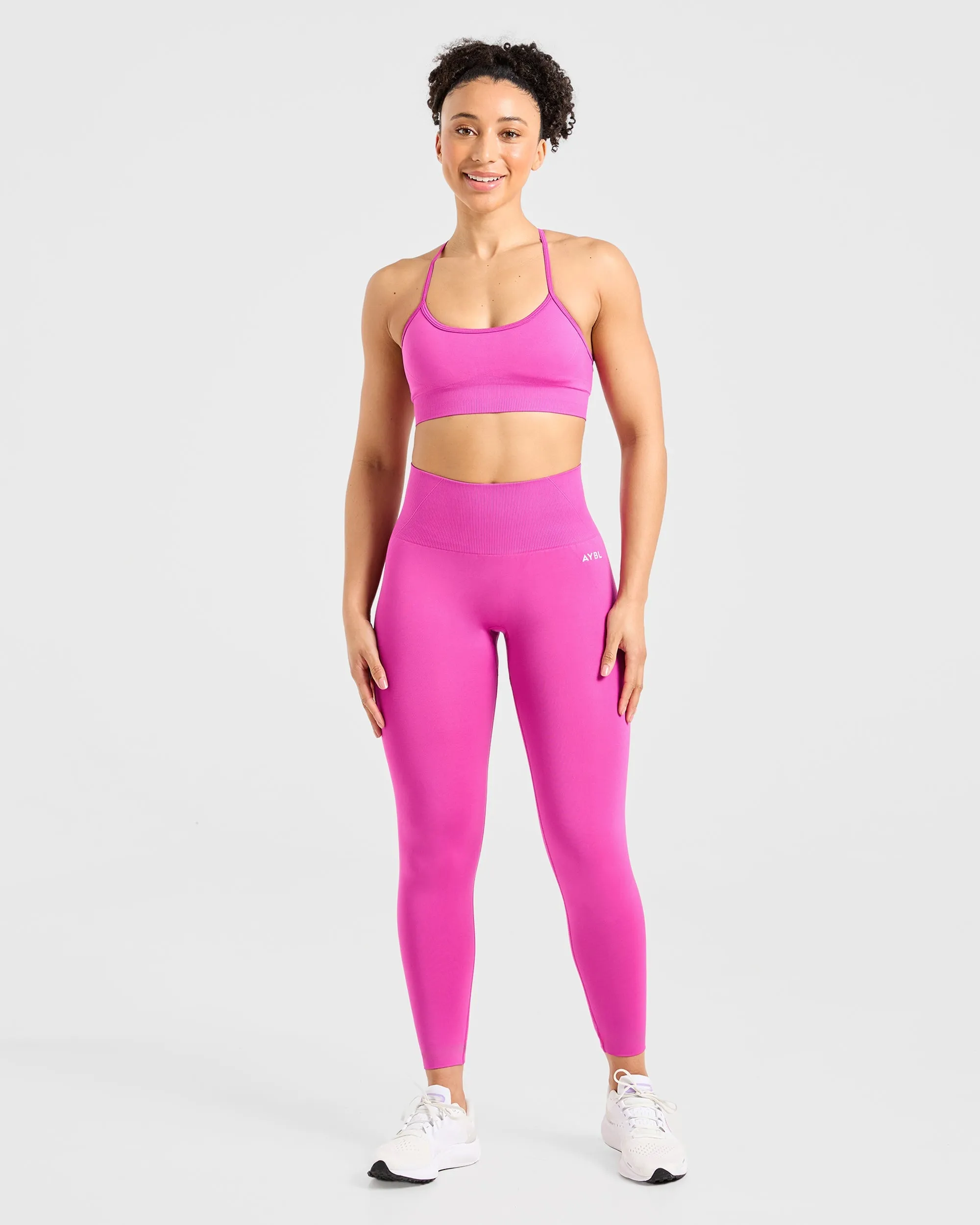Empower Seamless Sports Bra - Magenta Athletes in training Soft Padding