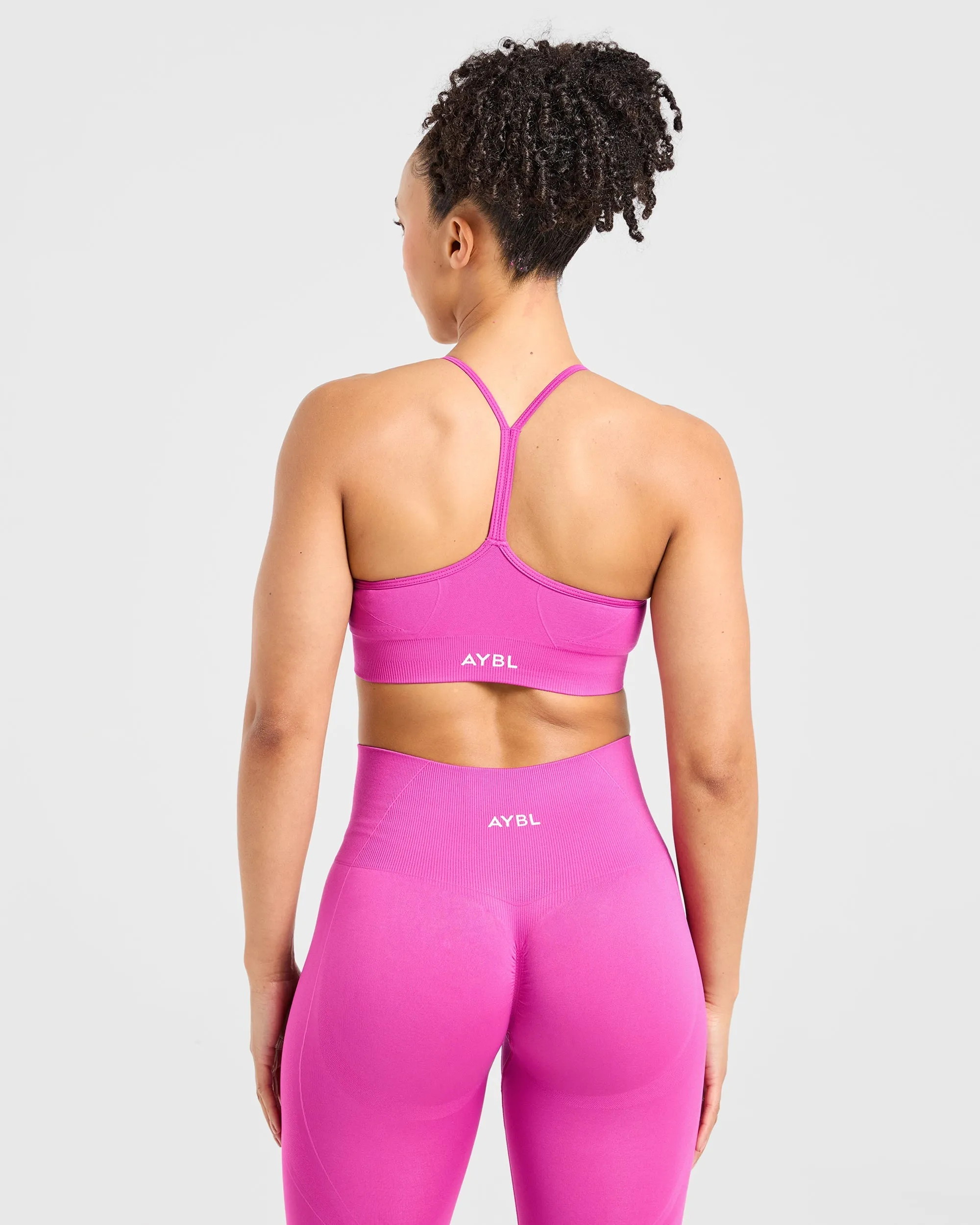 Elastic stitching Stretch seams Empower Seamless Sports Bra - Magenta