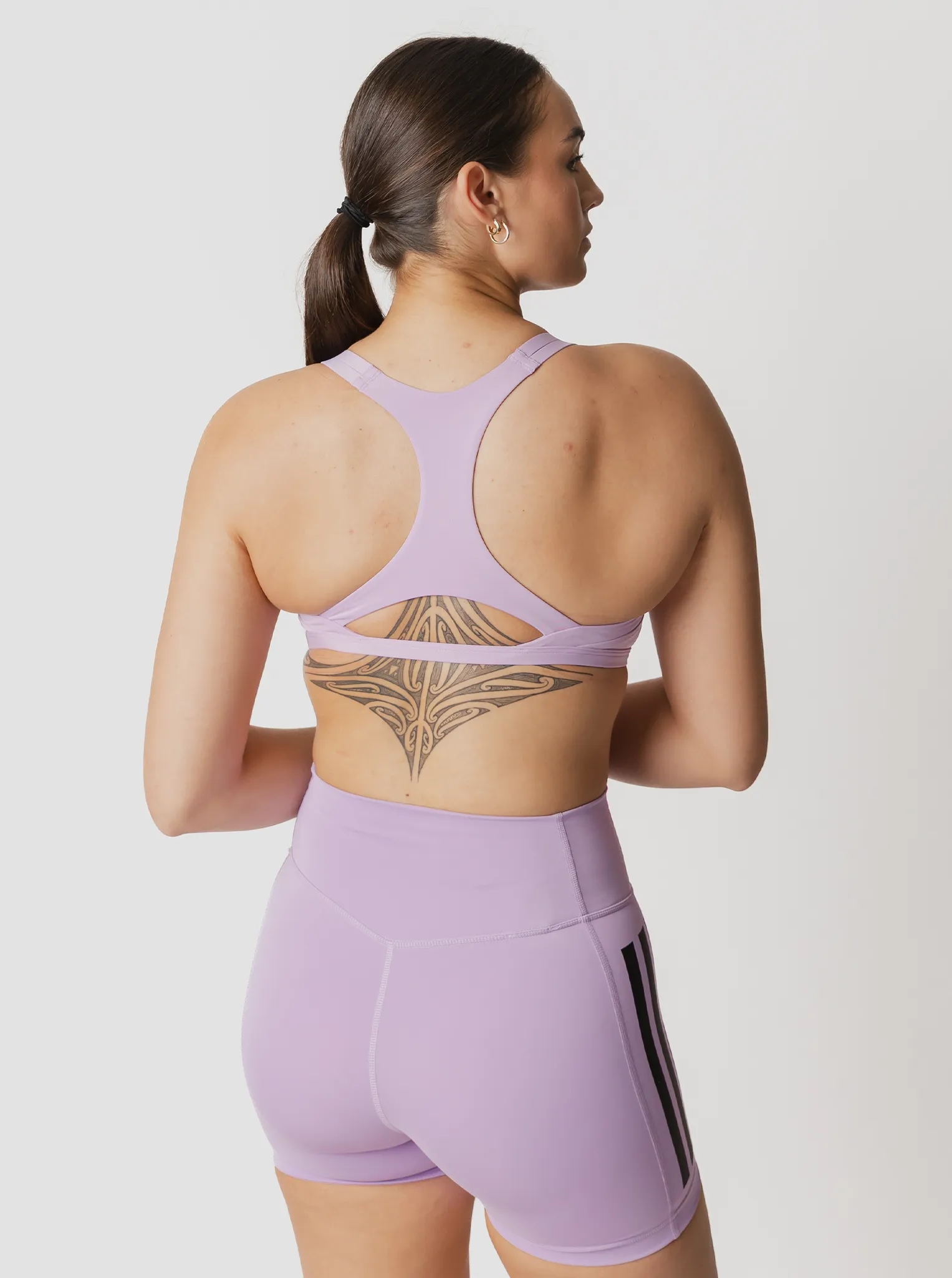 Aeroimpact Luxe Training Light-Support Bra handmade touch Quick Access Zip Pockets