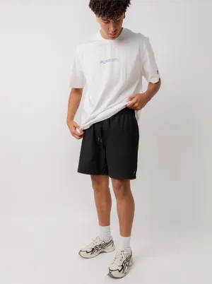 Seamless Edge Design Retreat Shorts in Black