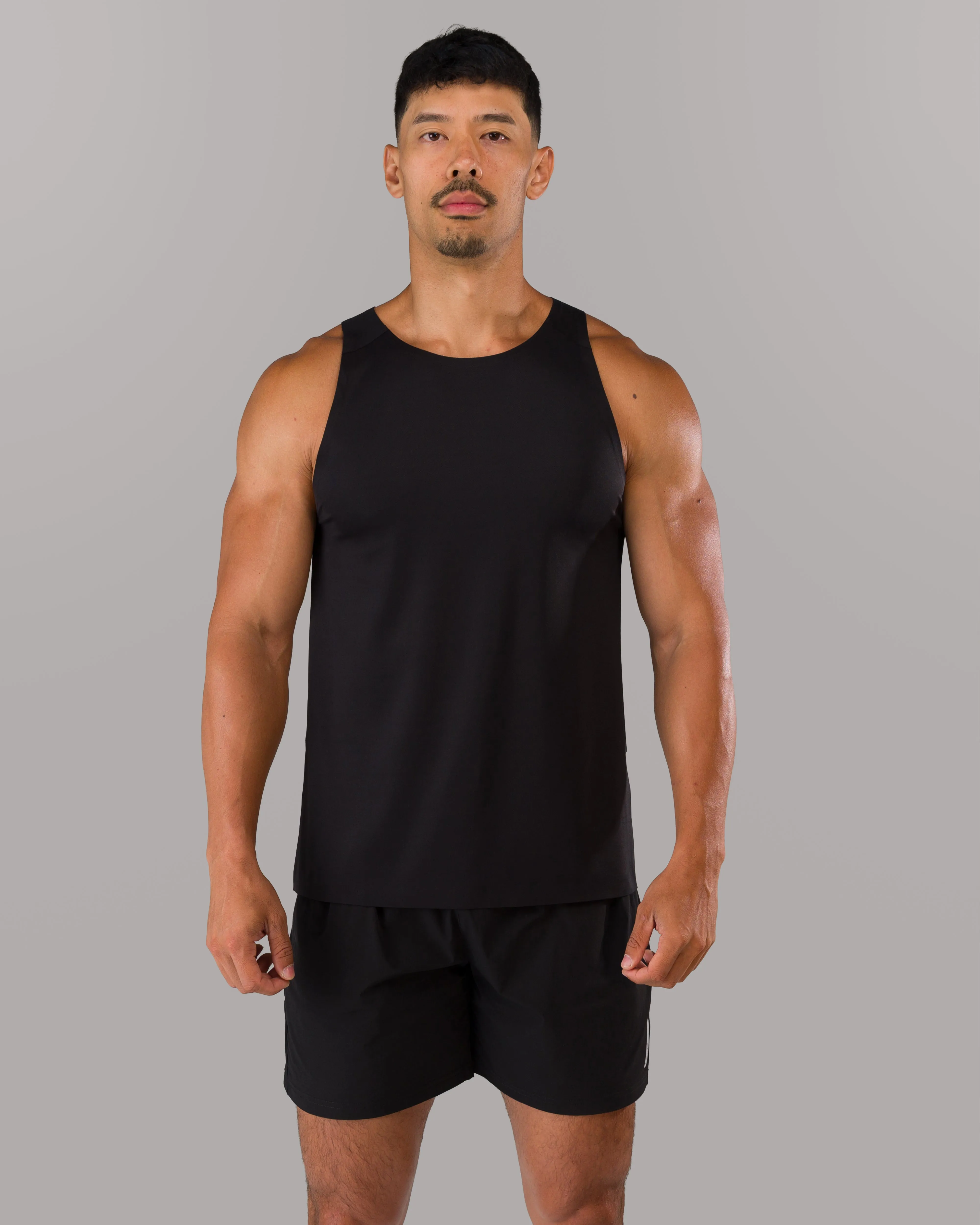 Risk - minimized AeroFlex Vault Tank - Black
