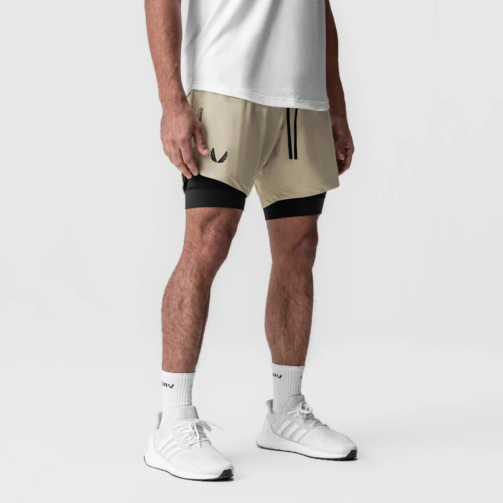 0866. Tetra-Lite? 7" Liner Short - Sand Smoke "Wings"/Black mesh ventilation Non Binding Waistline
