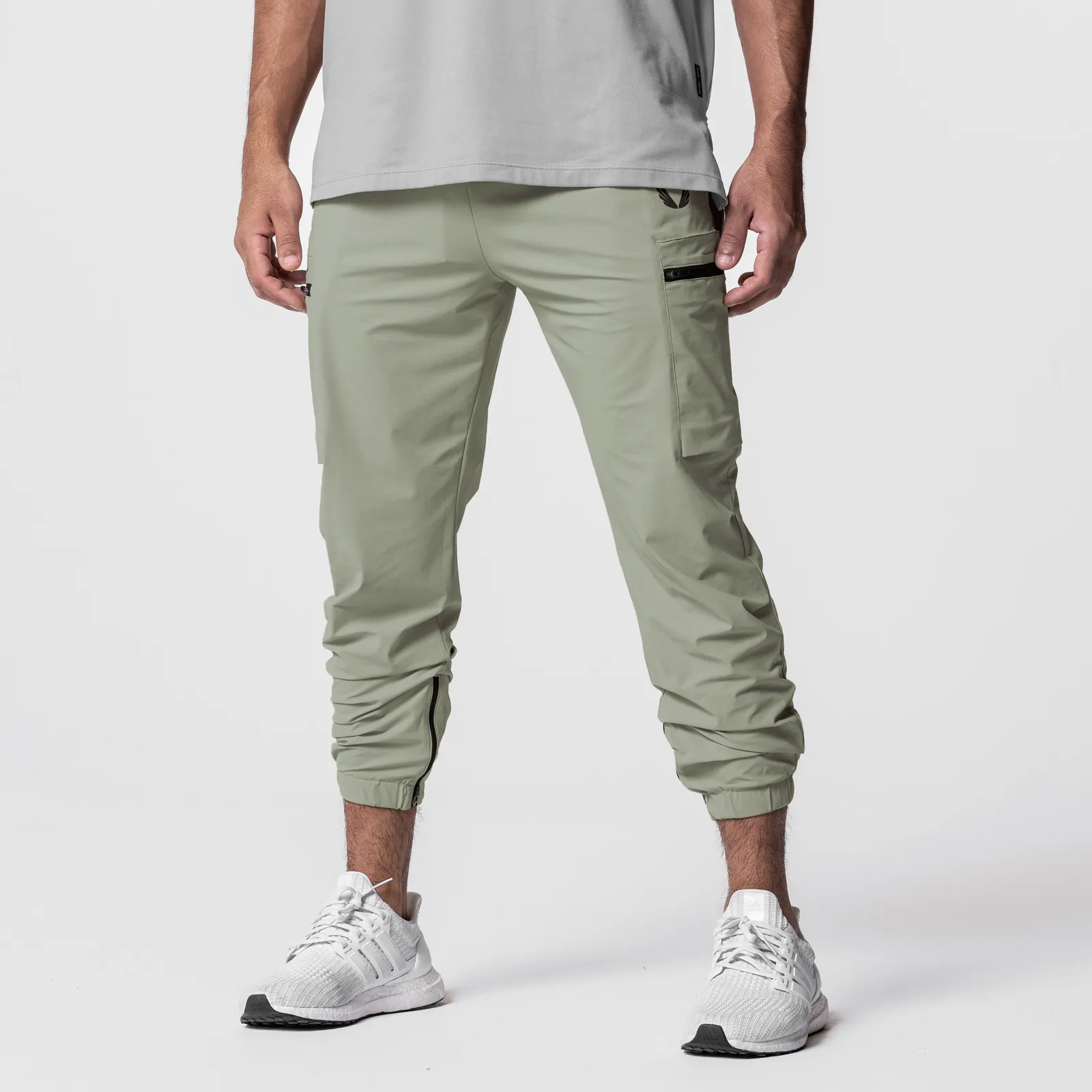 Wrinkle Resistant FadeResistantTreatment 0656. Tetra-Lite? Standard Zip Jogger - Sage