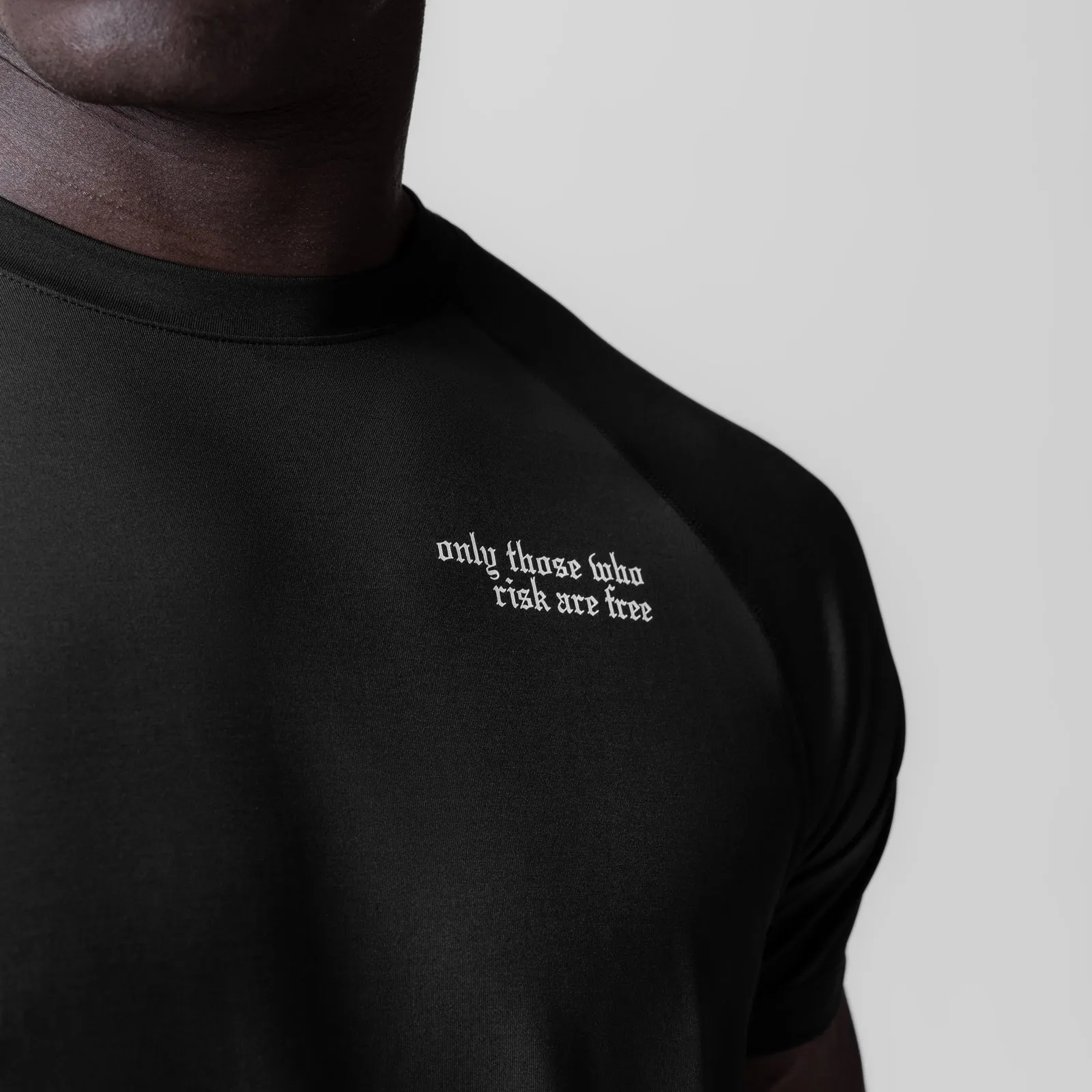 Subtle Details MoistureWicking Technology 0839. 3D-Lite? 2.0 Lycra? Fitted Tee - Black "Brush Wings"
