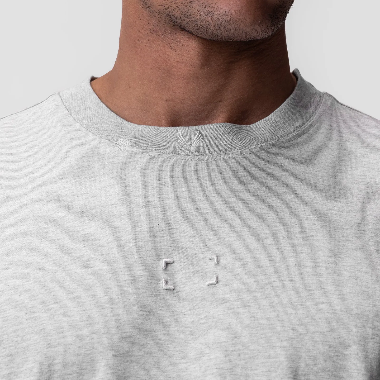 sports activity 0797. Tech Essential? Relaxed Tee - Heather Grey "Space Bracket"