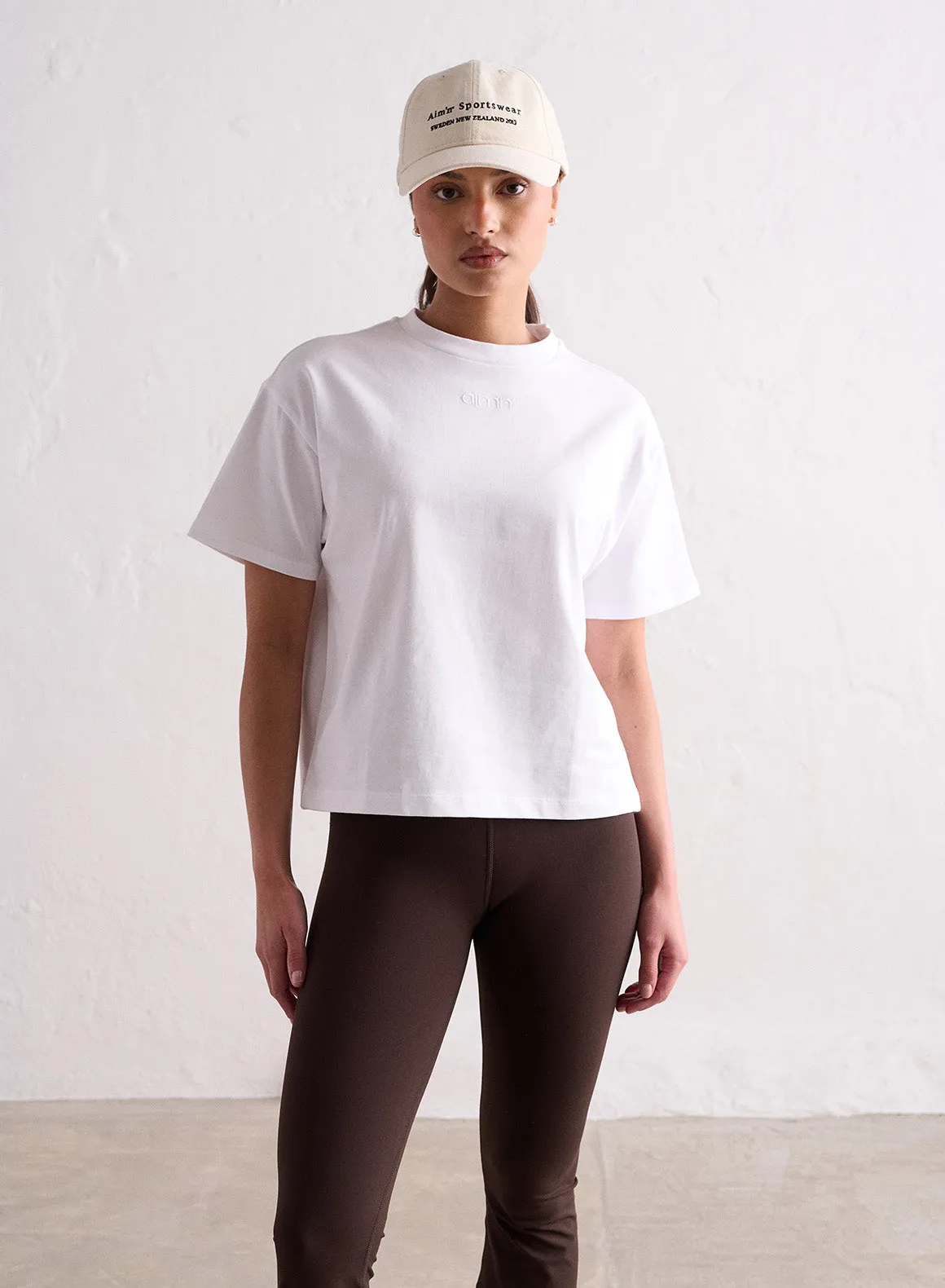 White Boxy T-shirt Universal Silhouette Light Outfit