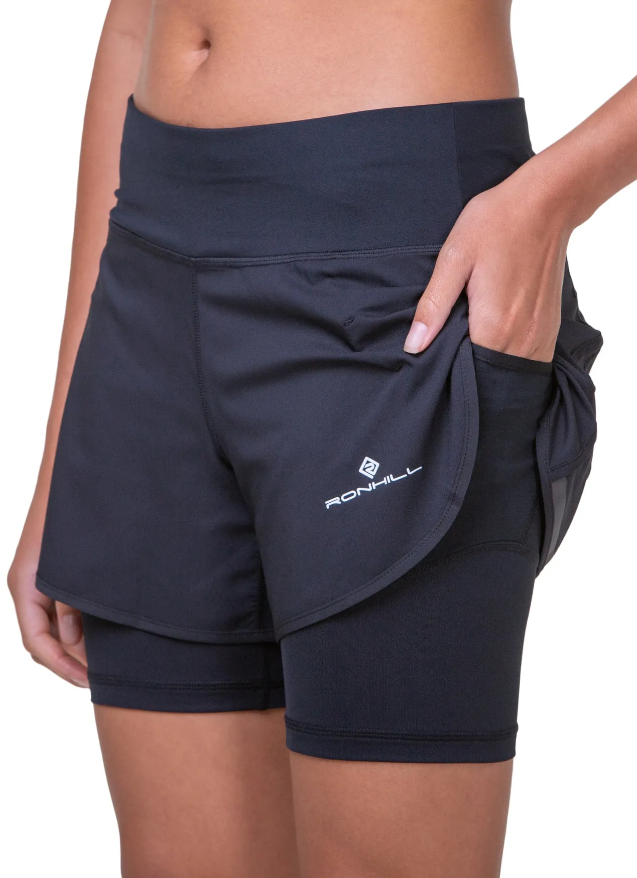 Ronhill Tech 4.5 Inch Twin 2 in 1 Womens Running Shorts - Black Anti Pilling Surface