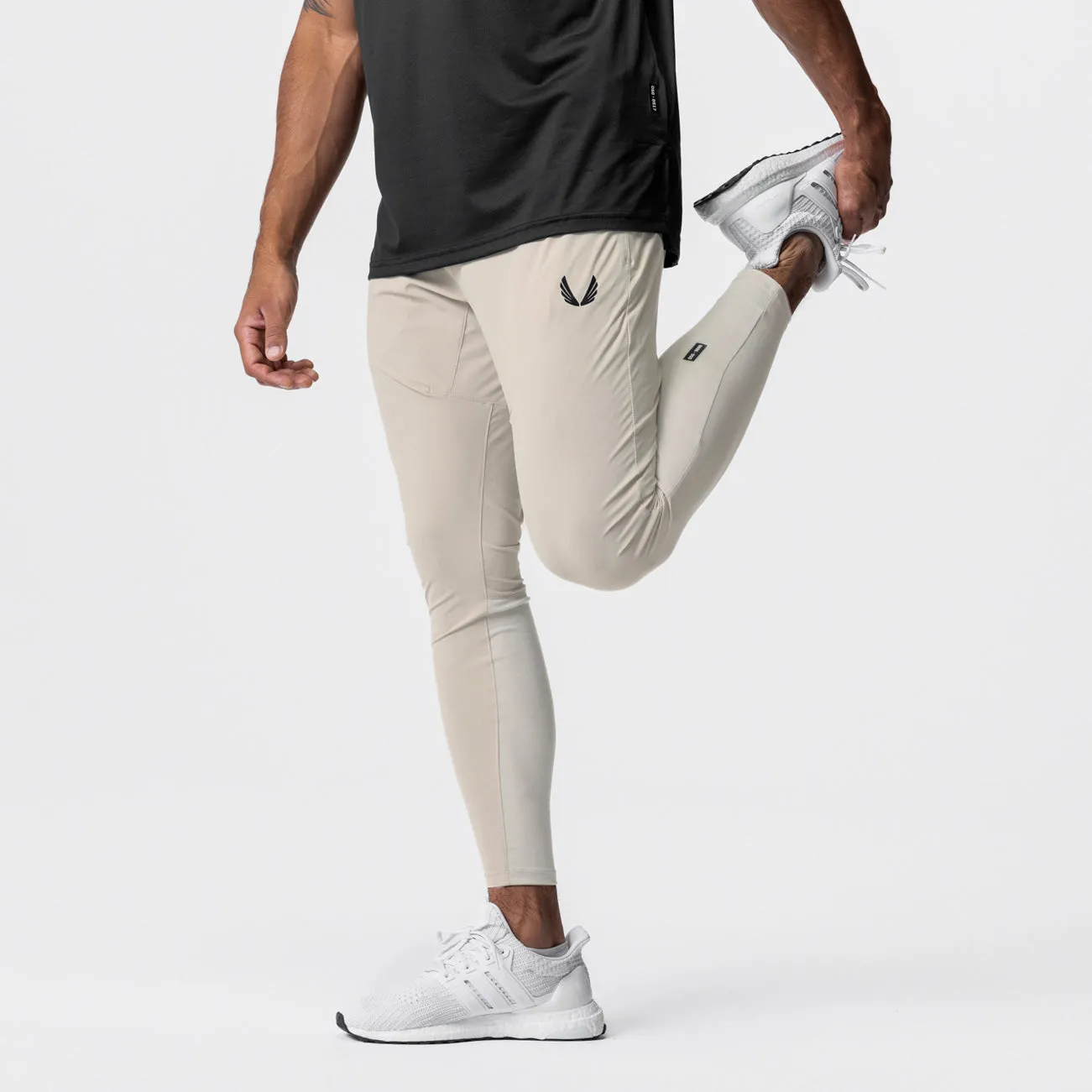 QuickReleaseFastenings 0699. Tetra-Lite? Hybrid Jogger - Sand Smoke
