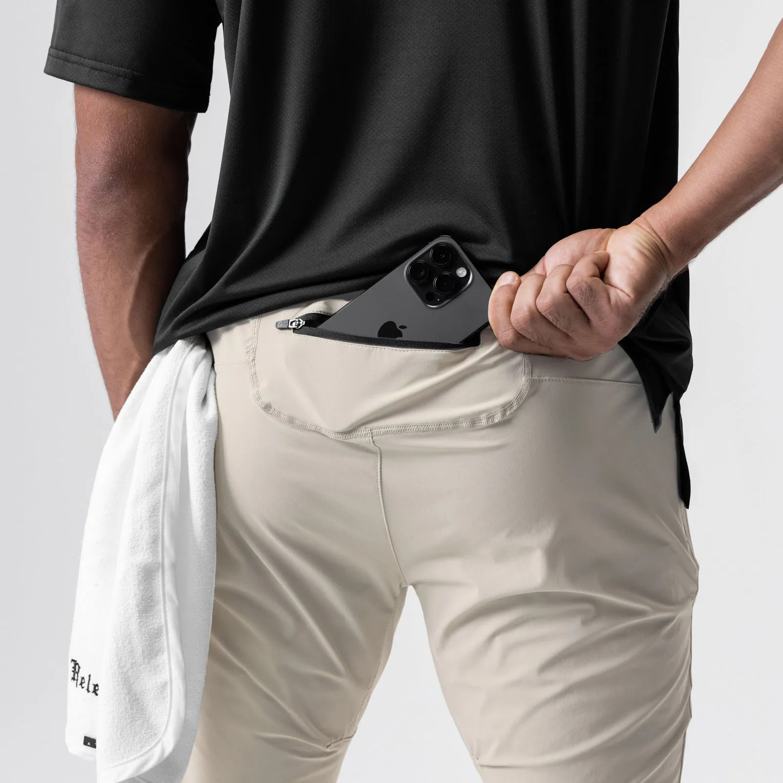 Flexible Gusset Design 0699. Tetra-Lite? Hybrid Jogger - Sand Smoke