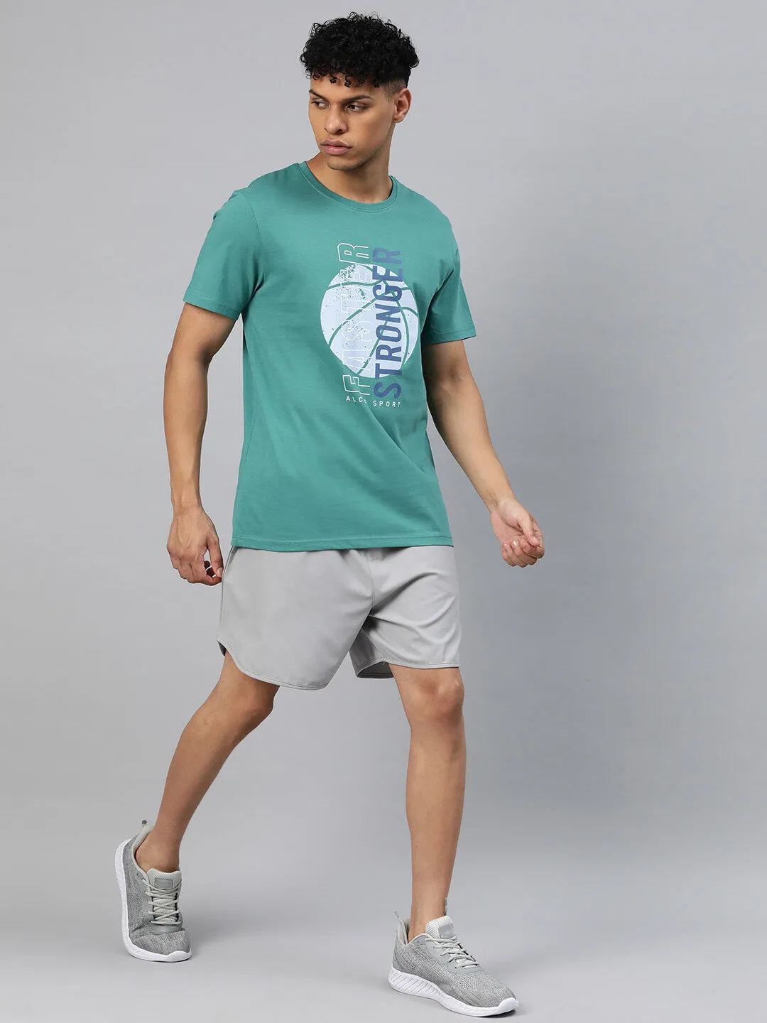 Easy Go Alcis Men Green Printed T-shirt
