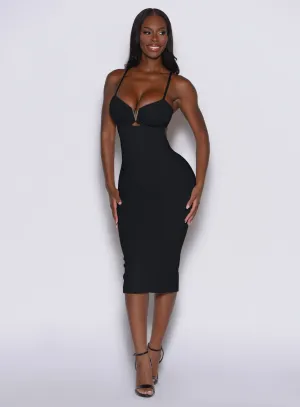 Weekend Favorite Chic Motion Hourglass Dress