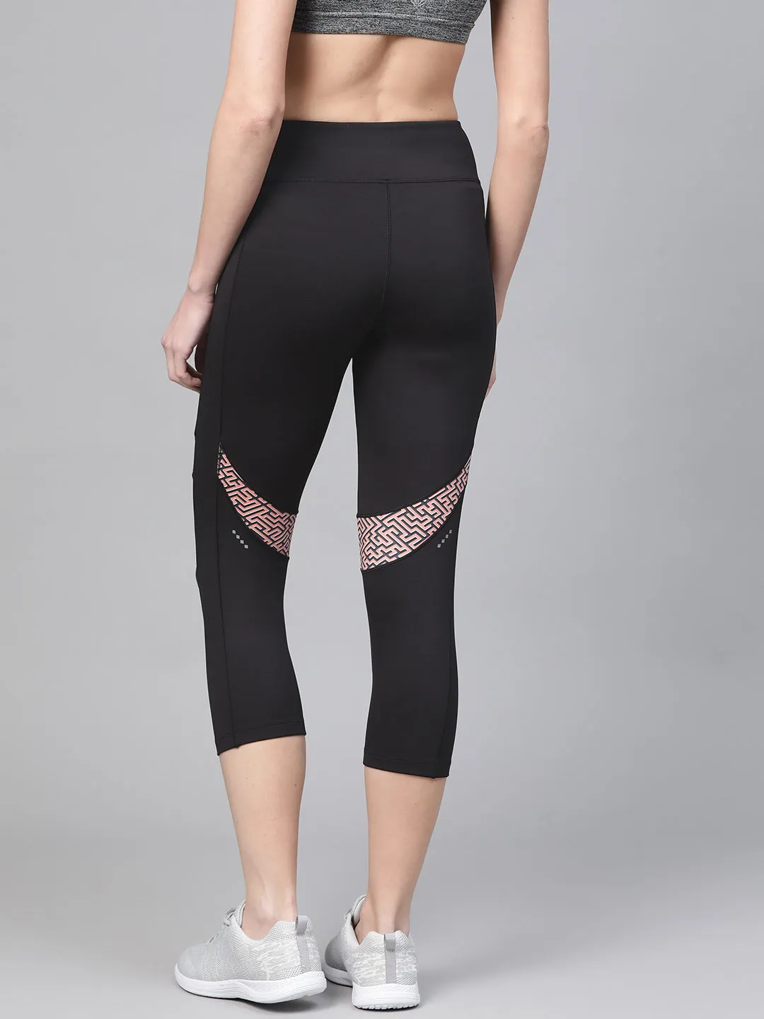 Alcis Women Black Solid Three-Fourth Training Tights Soft Form