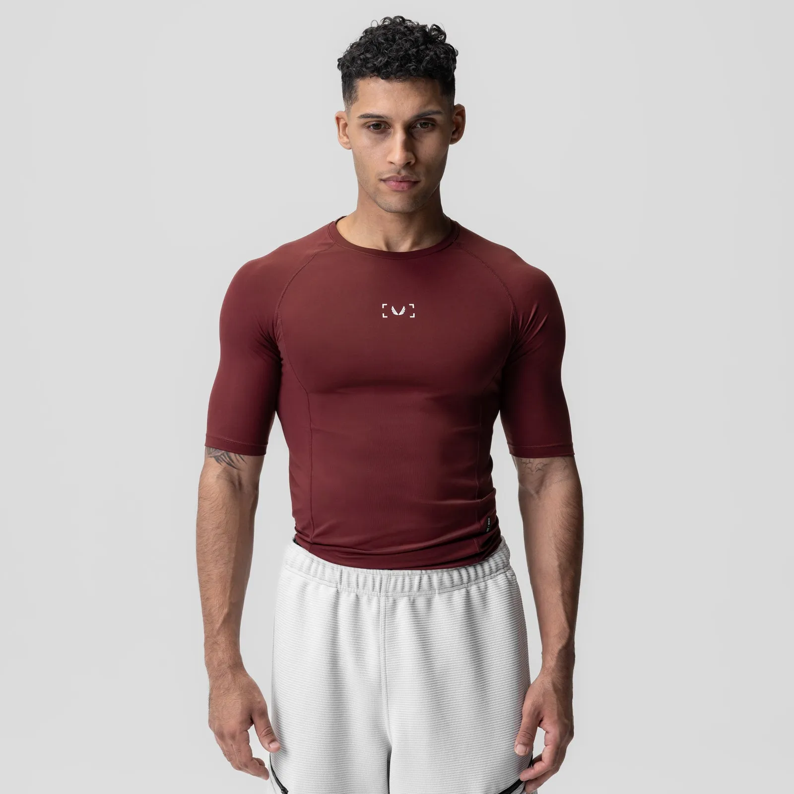 Playful Prints Flattering Design 1027. WarpFlexx-Lite? Half-Sleeve Baselayer - Crimson