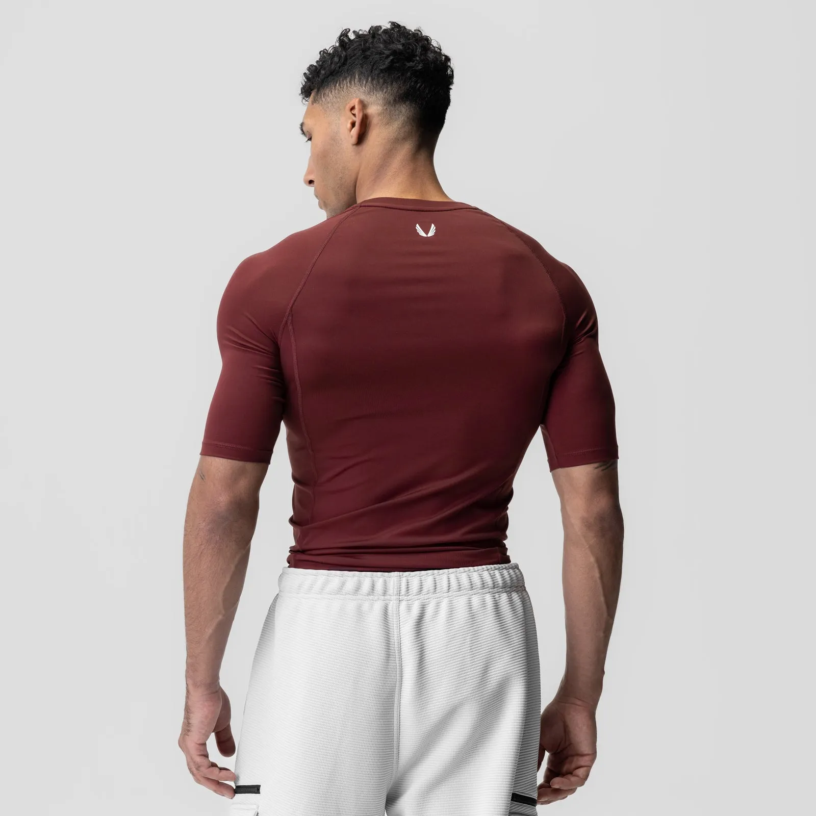 Light Casual 1027. WarpFlexx-Lite? Half-Sleeve Baselayer - Crimson