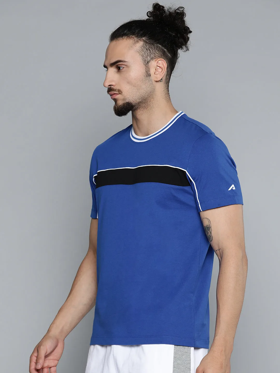 Alcis Men Blue Slim Fit Training or Gym T-shirt Snug fit