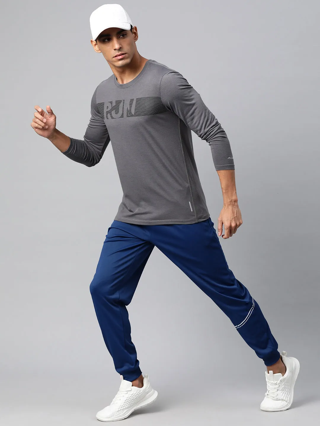 DoubleLayerReinforcement Layer Light Alcis Men Typography Printed Full Sleeves Running T-shirt
