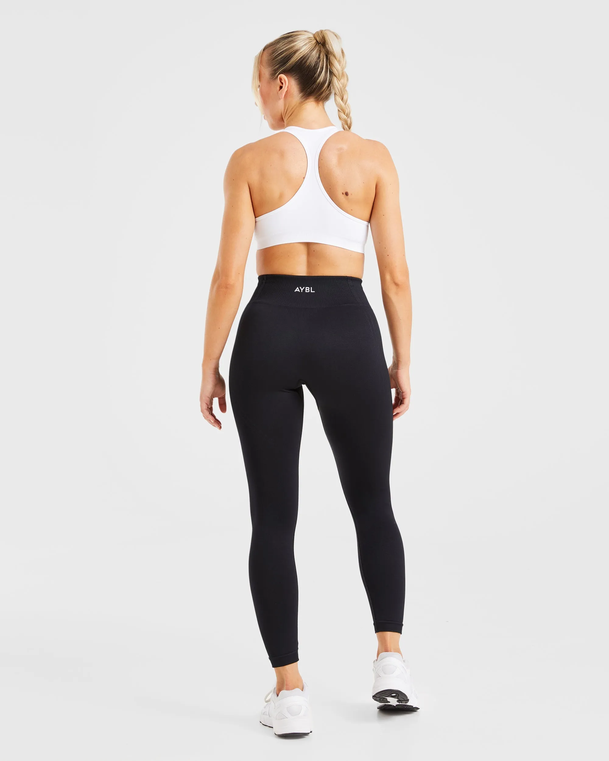 Active Essential Seamless Racer Back Sports Bra - White