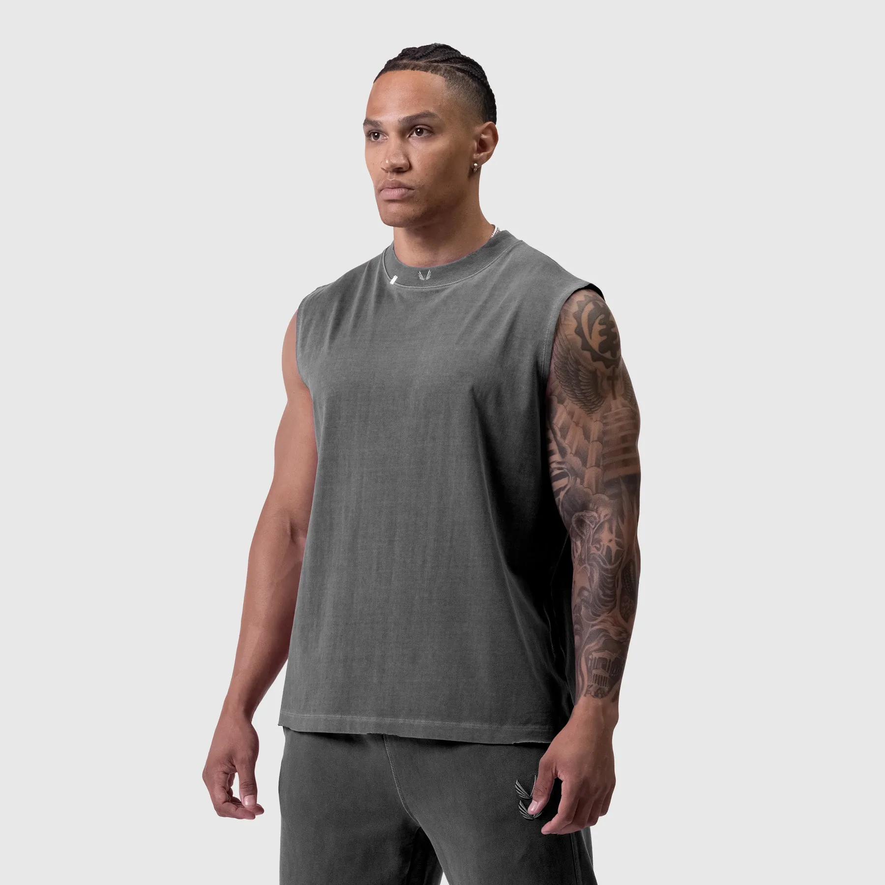 Jungle Sensor - Equipped 0807. Tech Essential? Relaxed Cutoff - Faded Grey