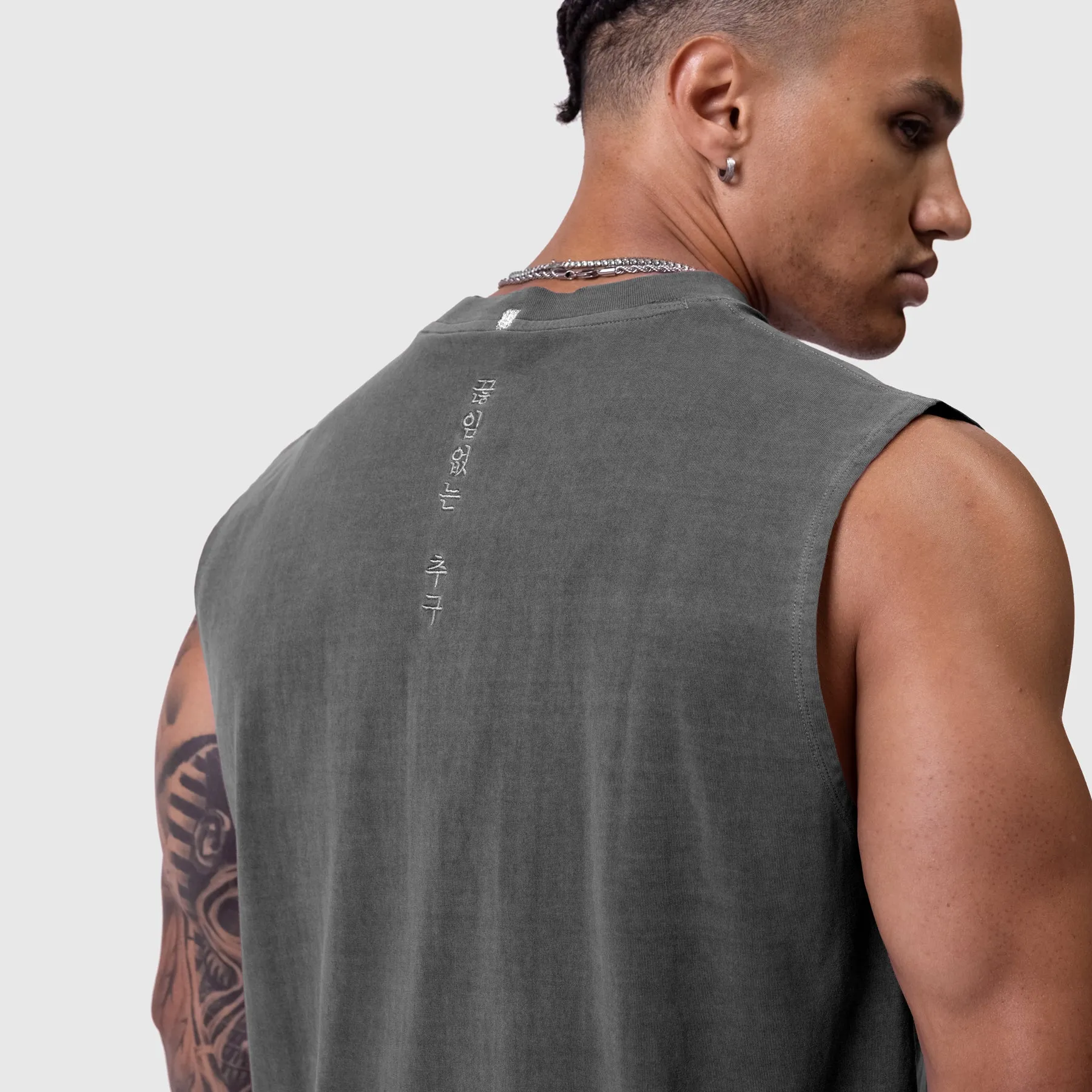Street Comfort 0807. Tech Essential? Relaxed Cutoff - Faded Grey