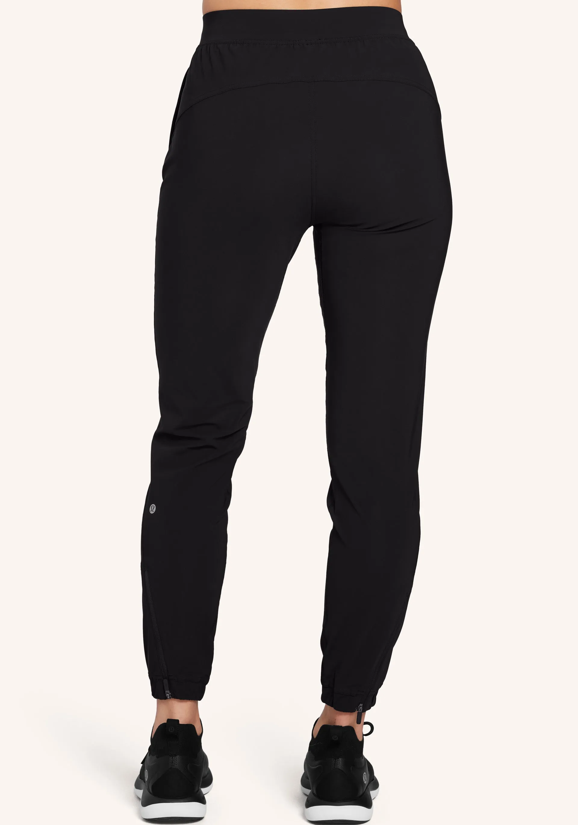 Outfit Staple Office Wear Adapted State High-Rise Jogger