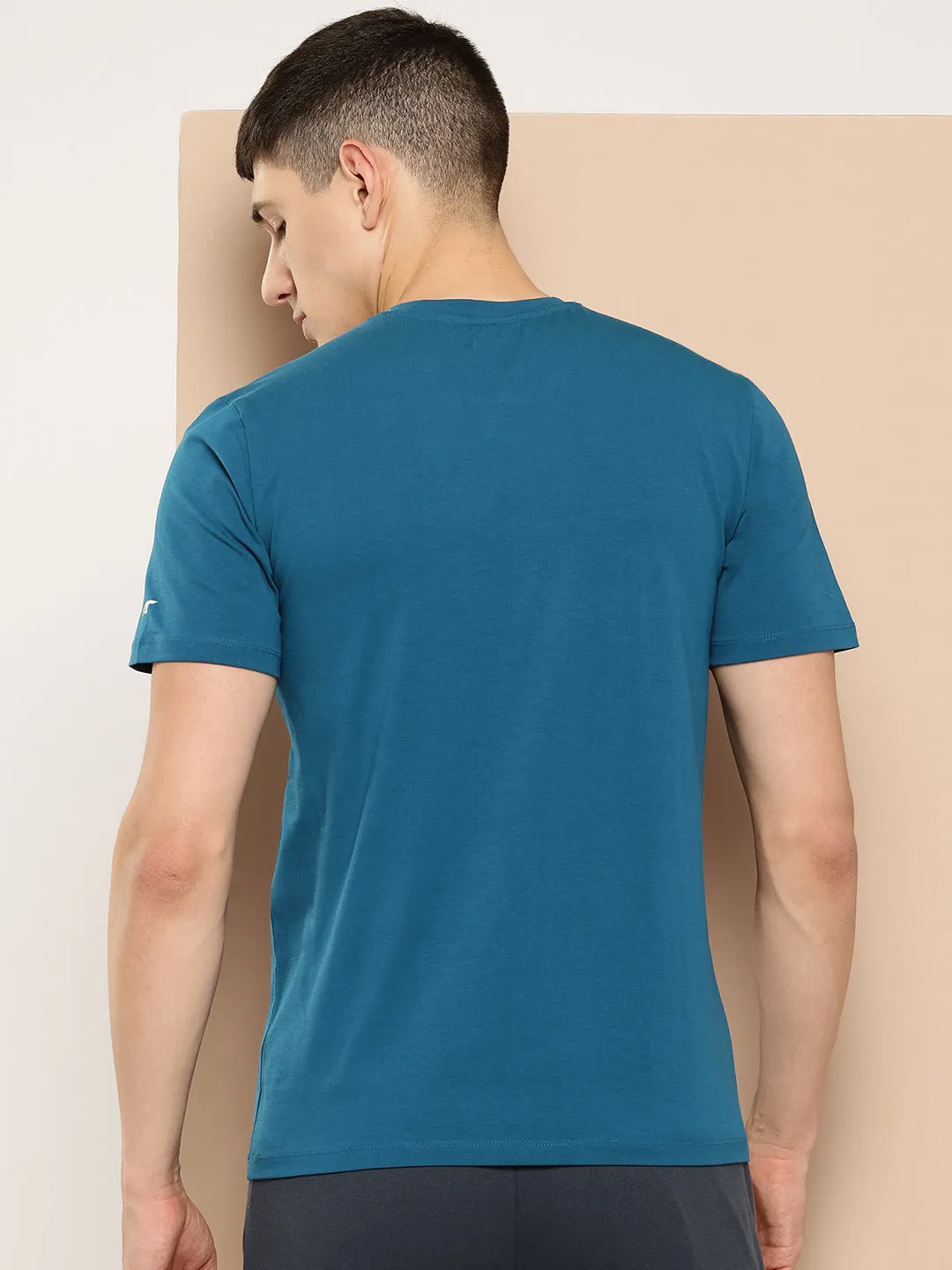 Alcis Men Blue White Typography Printed T-shirt quick dry MoistureControl Fabric