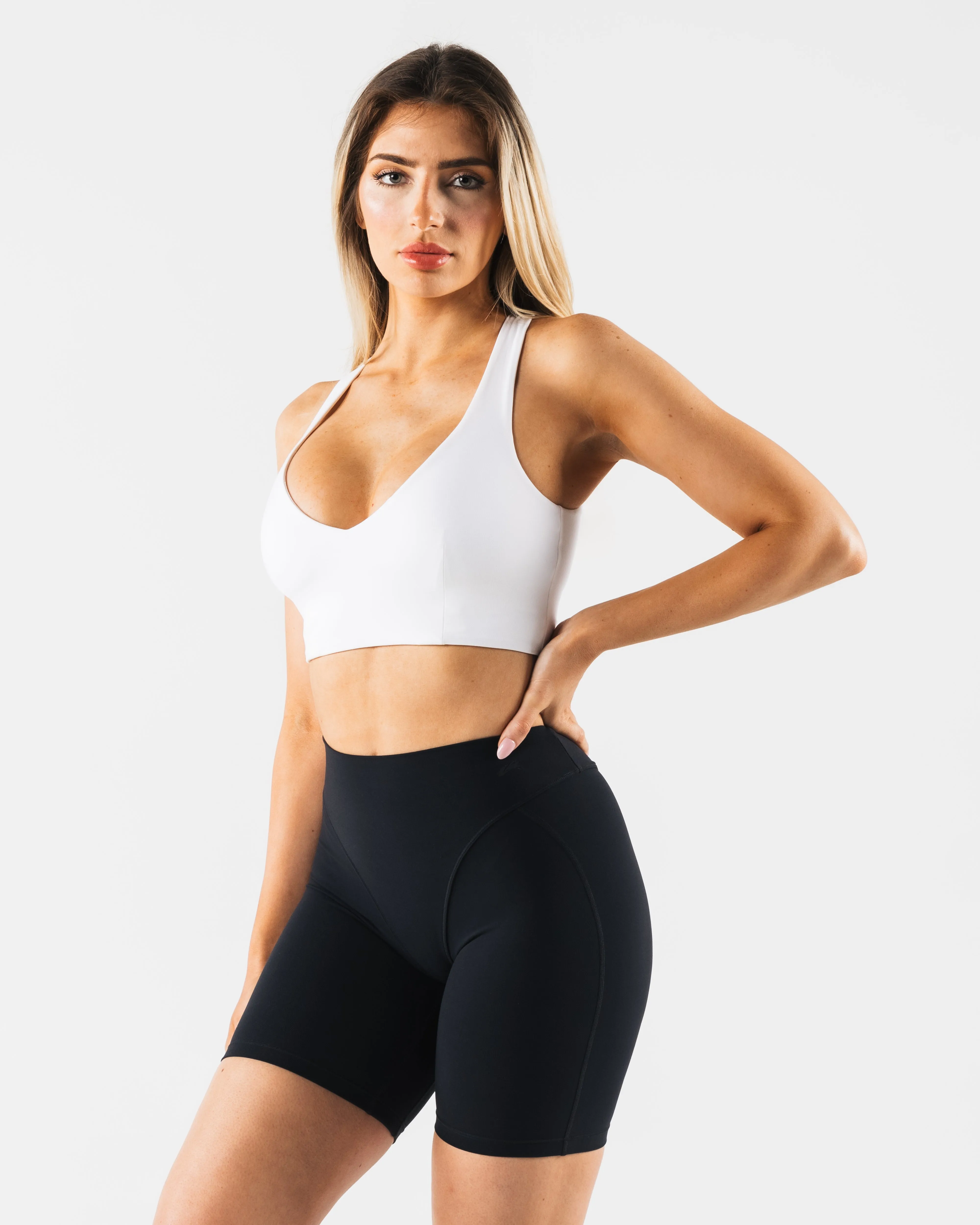 Deep V Cady Bra - White Layering seams
