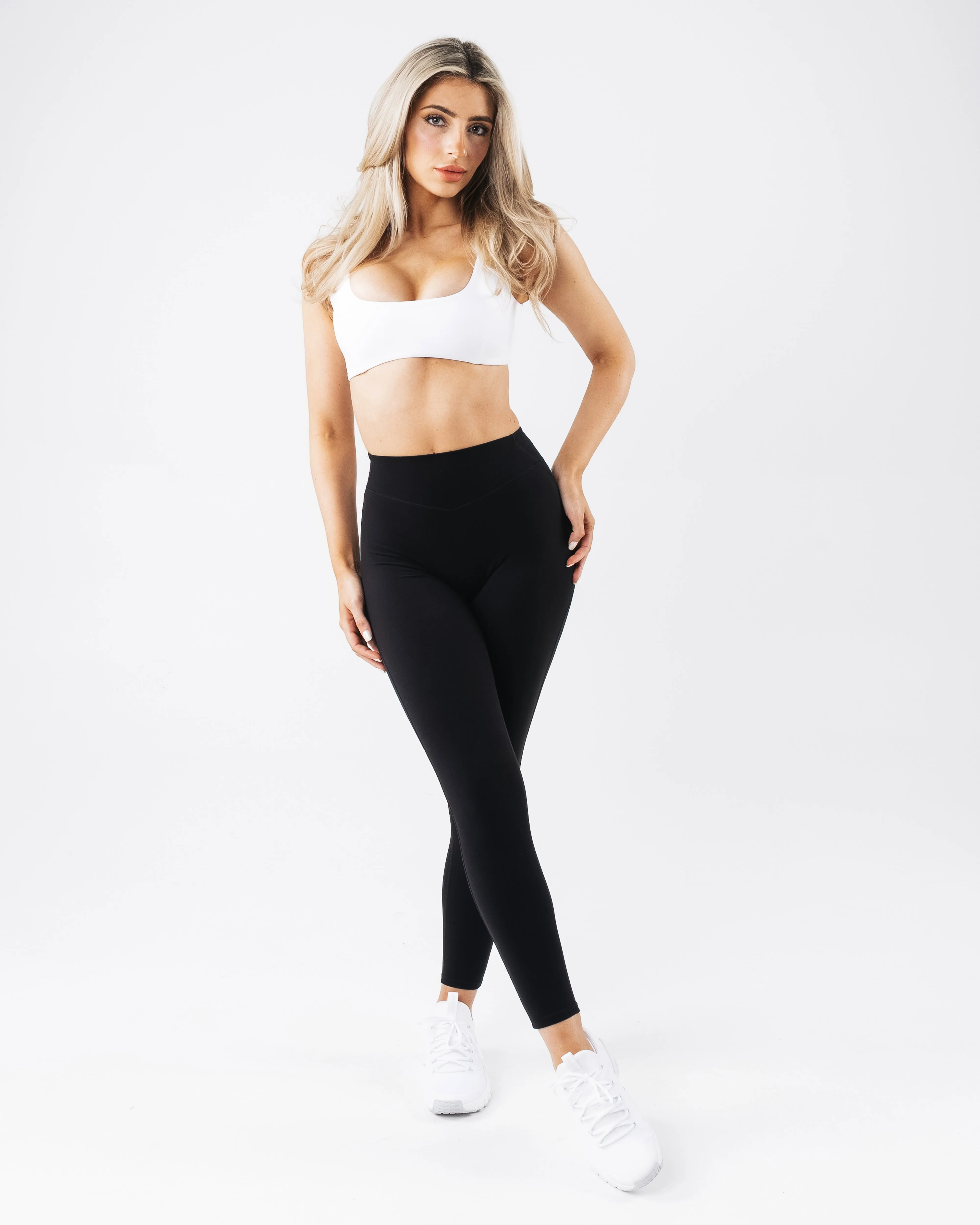 Easy Fastening Odor-resistant Olivia Sculpt Bra - White