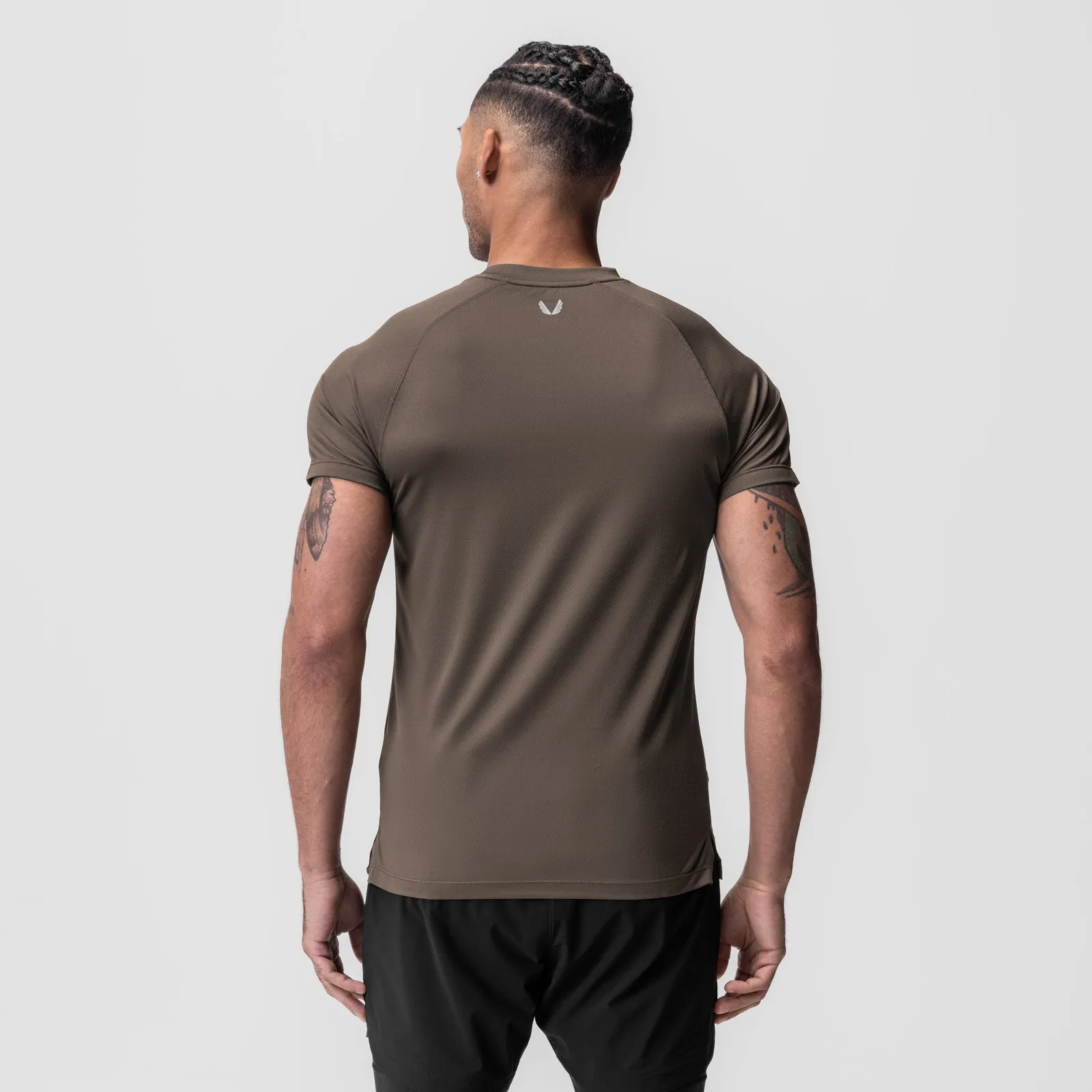 0918. AeroSilver? Fitted Tee - Deep Taupe Printed Logo