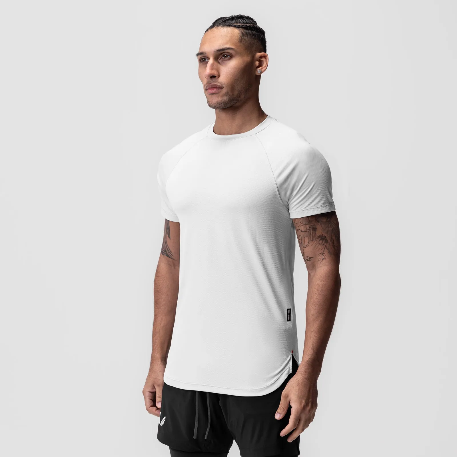 short sleeved Weekend Style Trend 0660. AeroSilver? Established Tee - White
