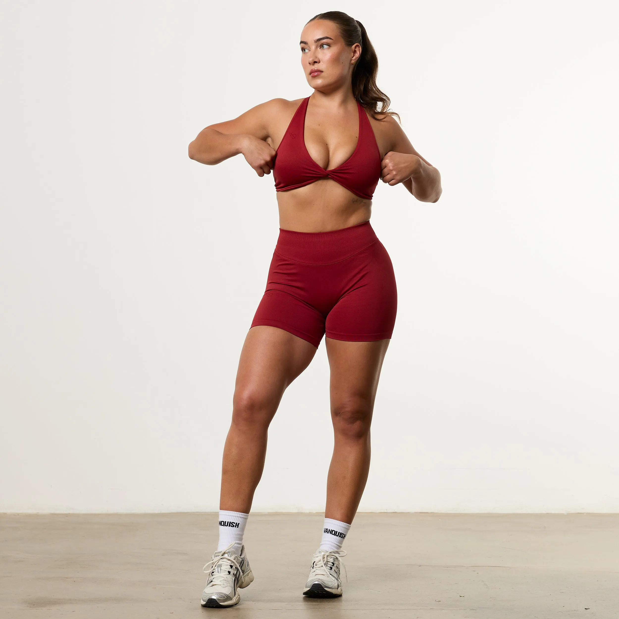 Small Easy Fabric Vanquish Elevate V2 Scarlet Red Seamless Twist Front Bra