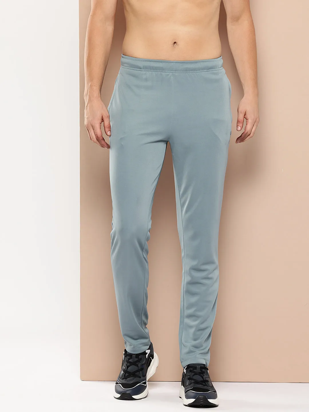 All Day Flex Trackpant Loose cut Versatile staple