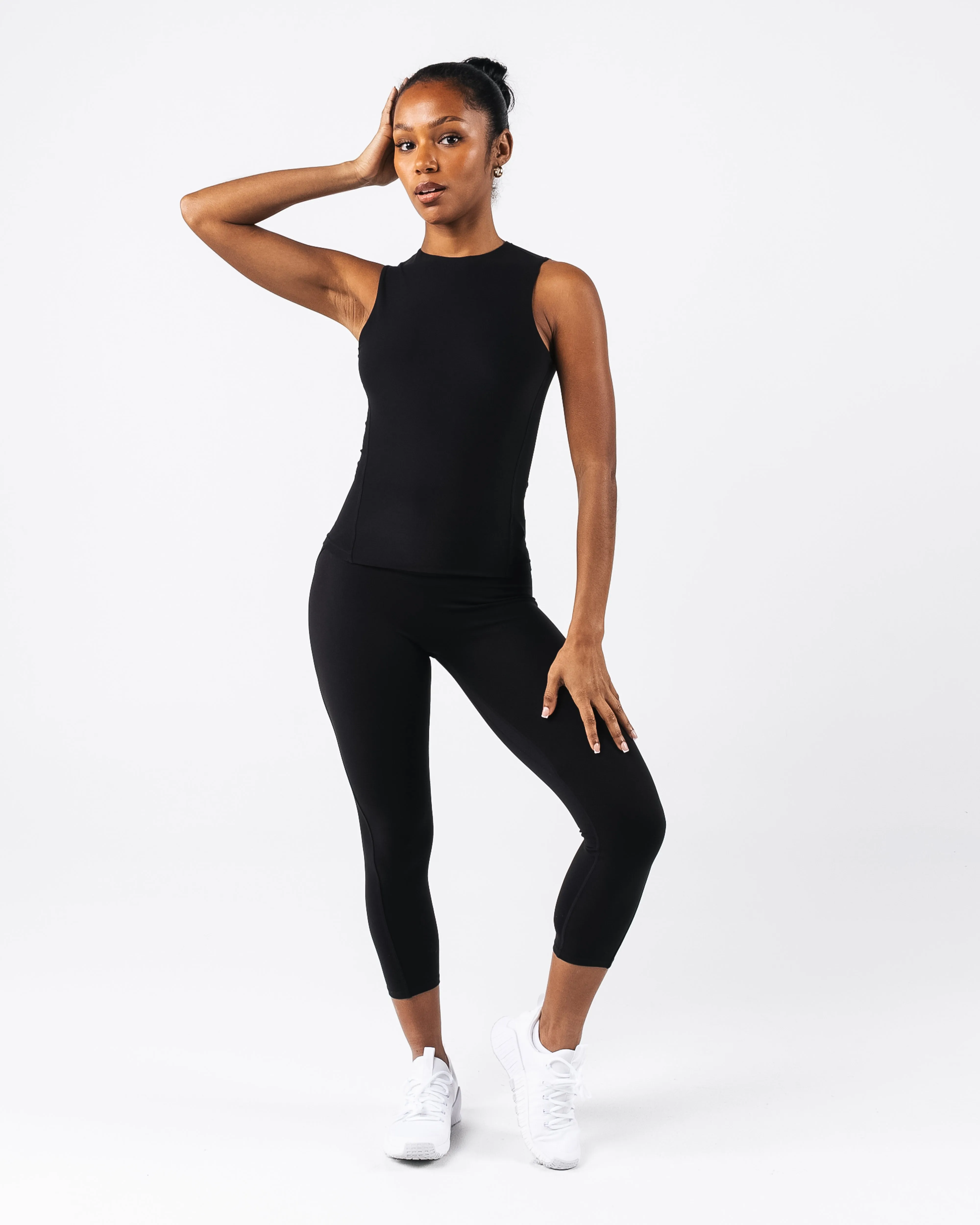 Basics Tank - Black Thermal Balance