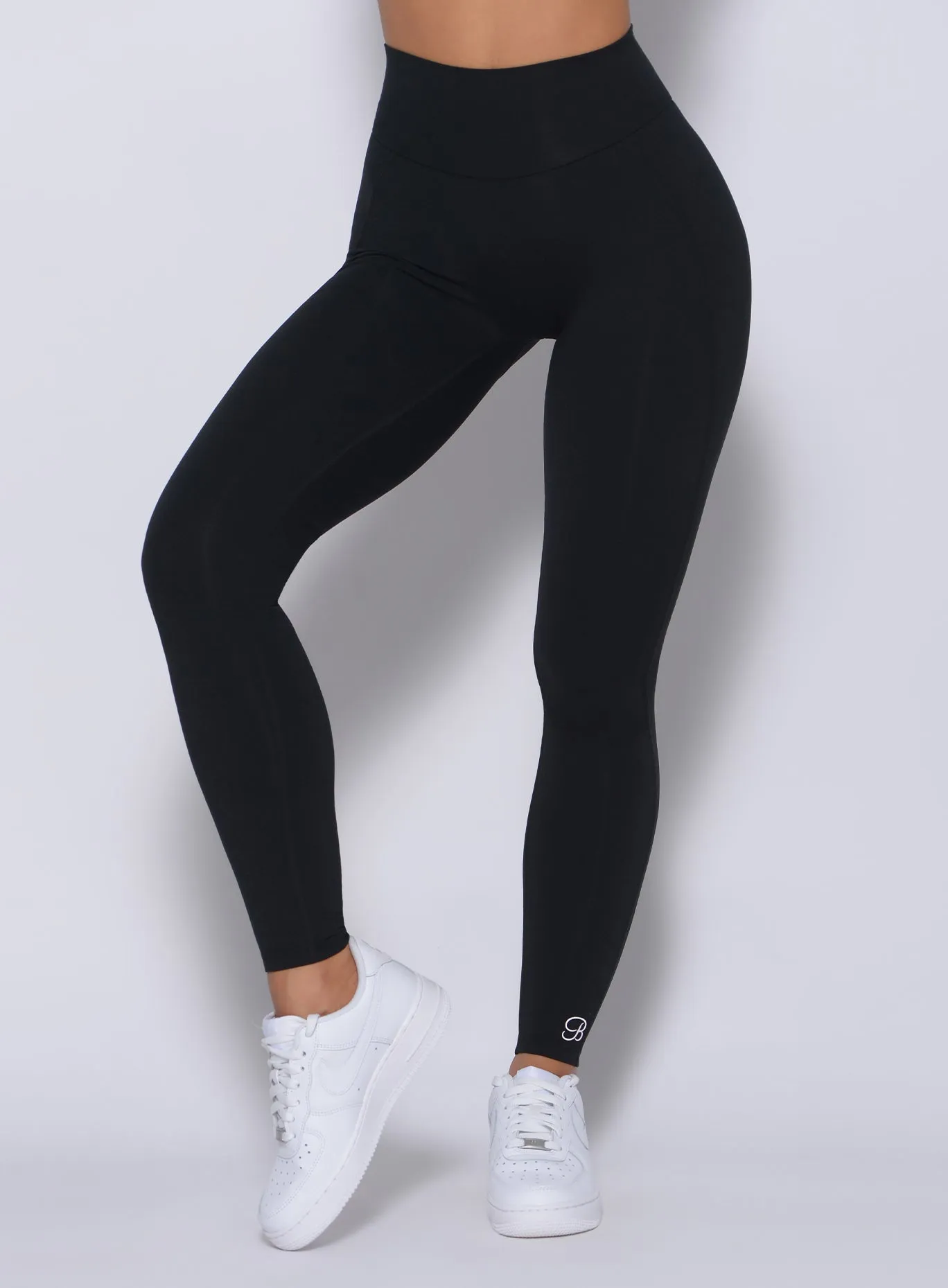 Uplift Leggings Cross Waist Design Comfort Base