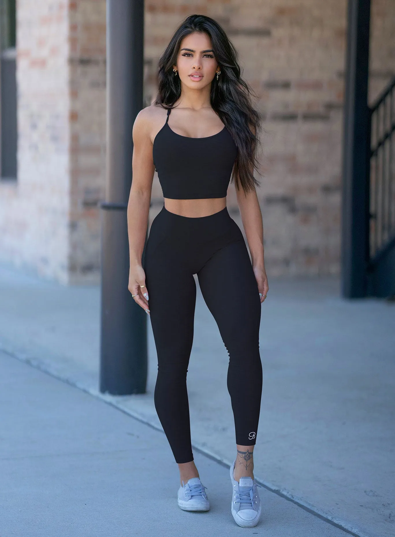Uplift Leggings Smooth Compression Quick Dry Minimalist Style
