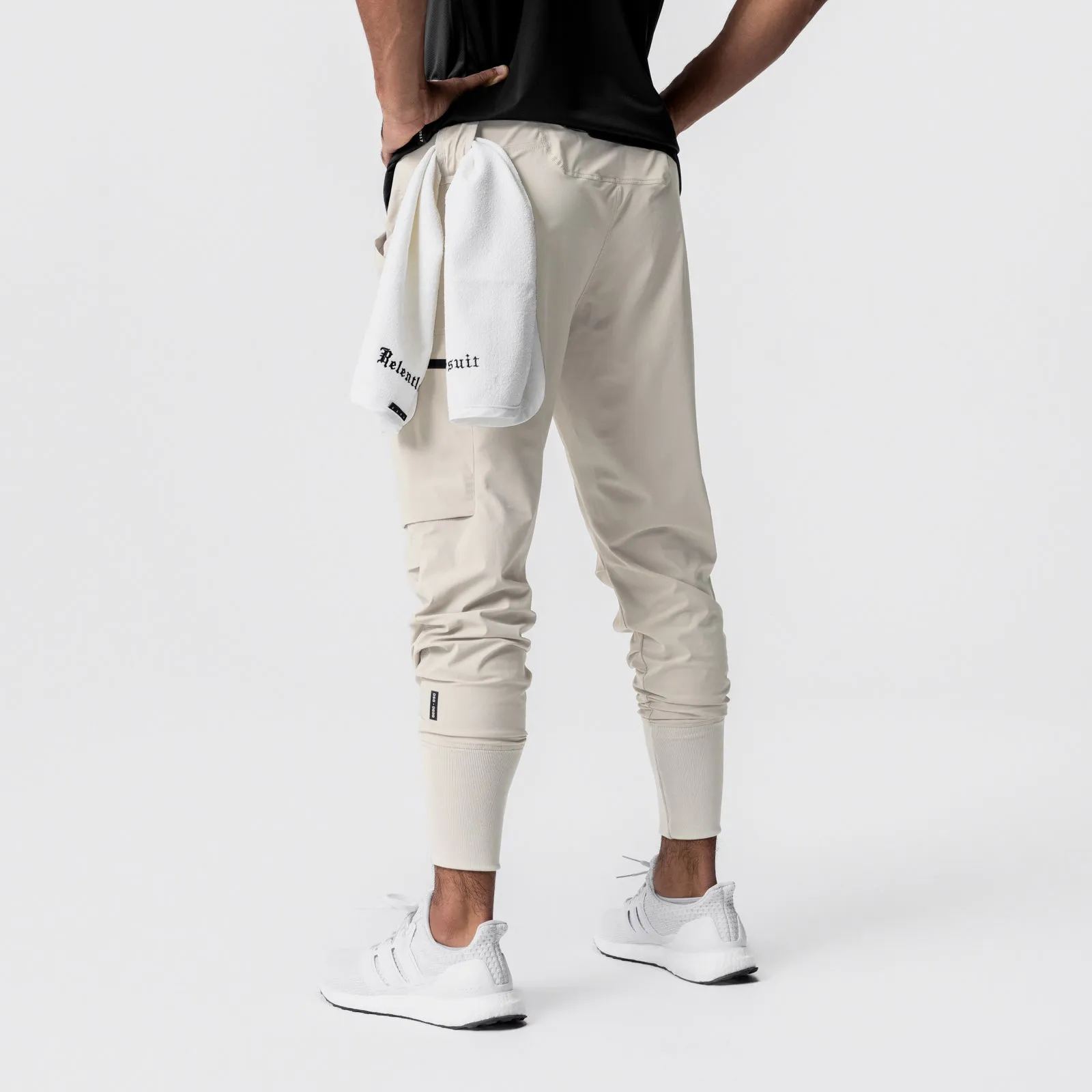 0827. Tetra-Lite? Inlay Pocket High Rib Jogger - Sand Smoke MachineWashableFabric