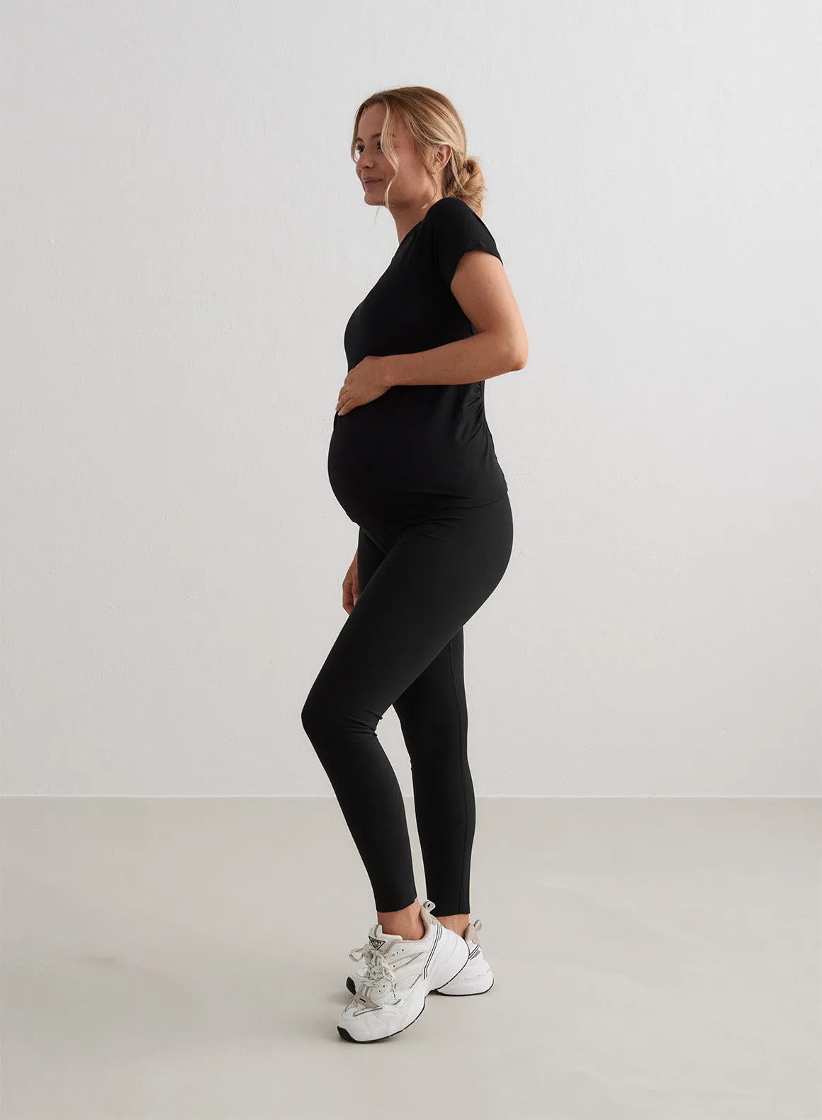 Black Soft Basic Maternity Short Sleeve Classic Crew Neck Everyday Fashion Look