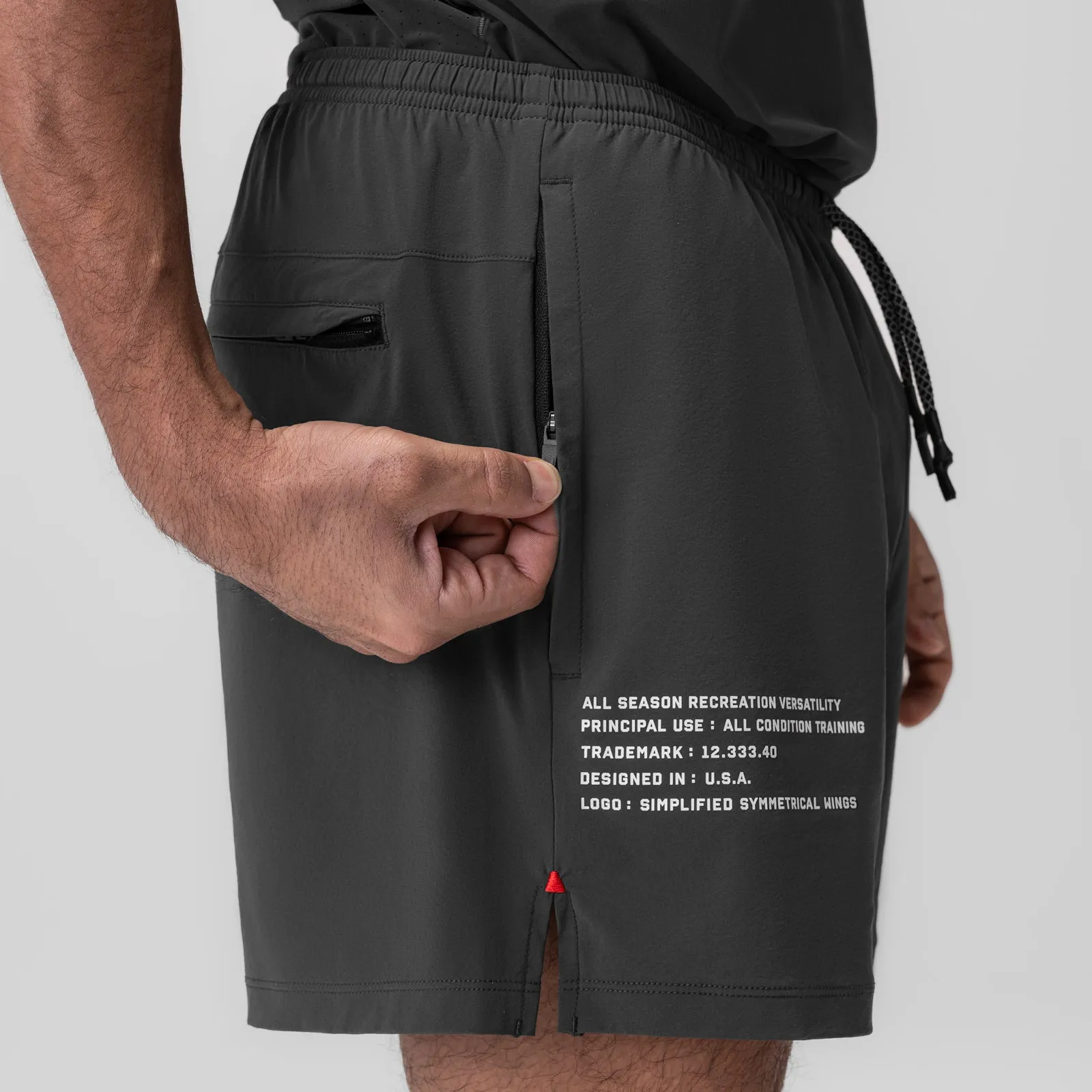 Day Fit 0942. Aerotex? 5" Training Short - Space Grey