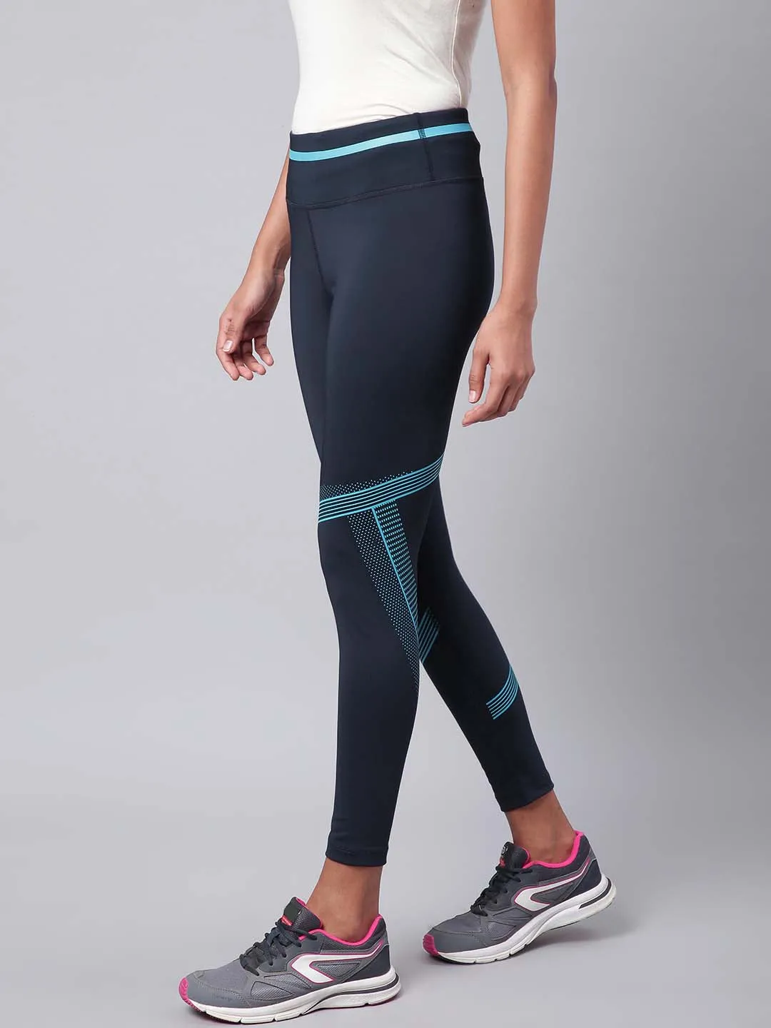 Alcis Women Navy Solid Training Tights Flexible Stitching