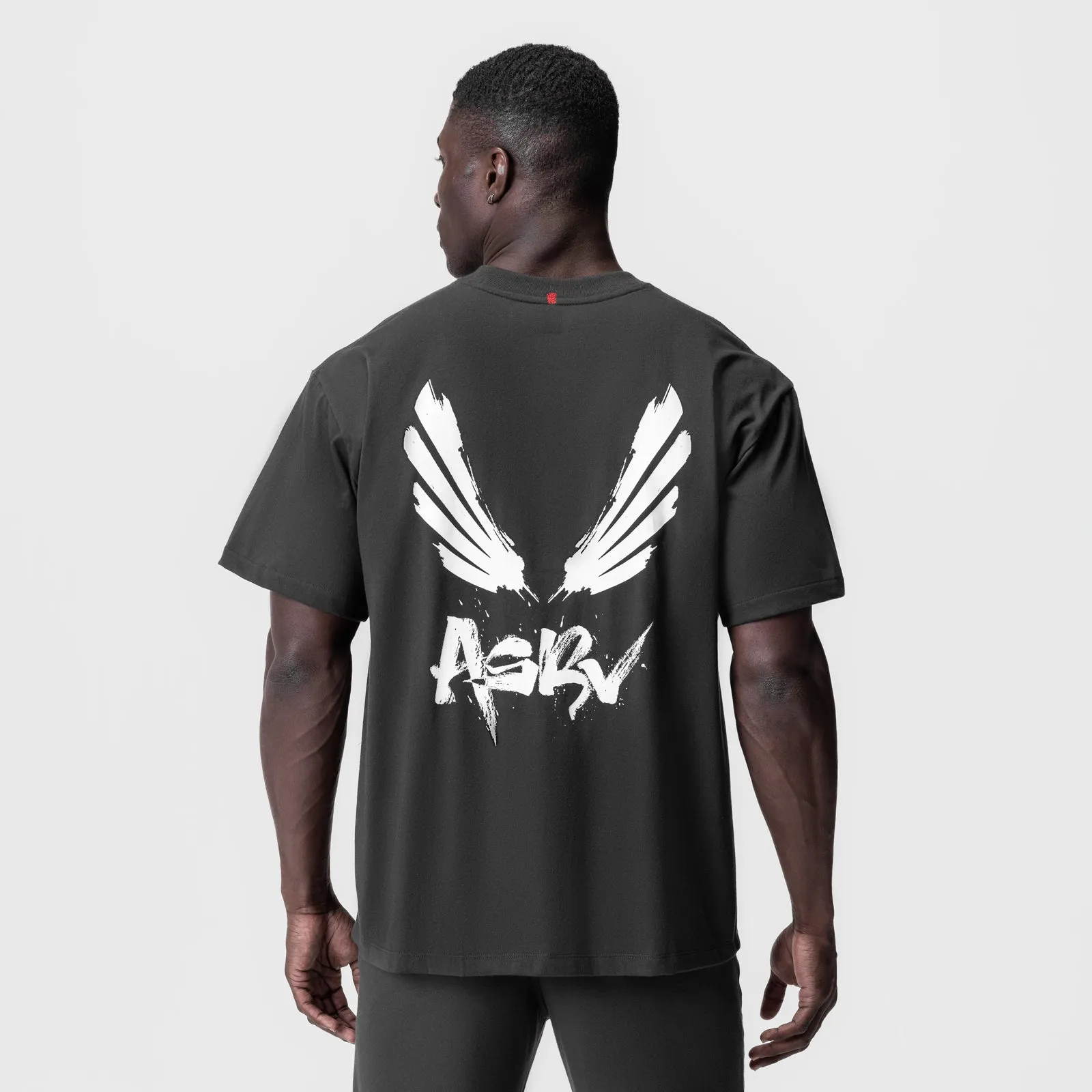Classic Chic Functional Side Gussets 0797. Tech Essential? Relaxed Tee - Space Grey "Brush Wings/ASRV"