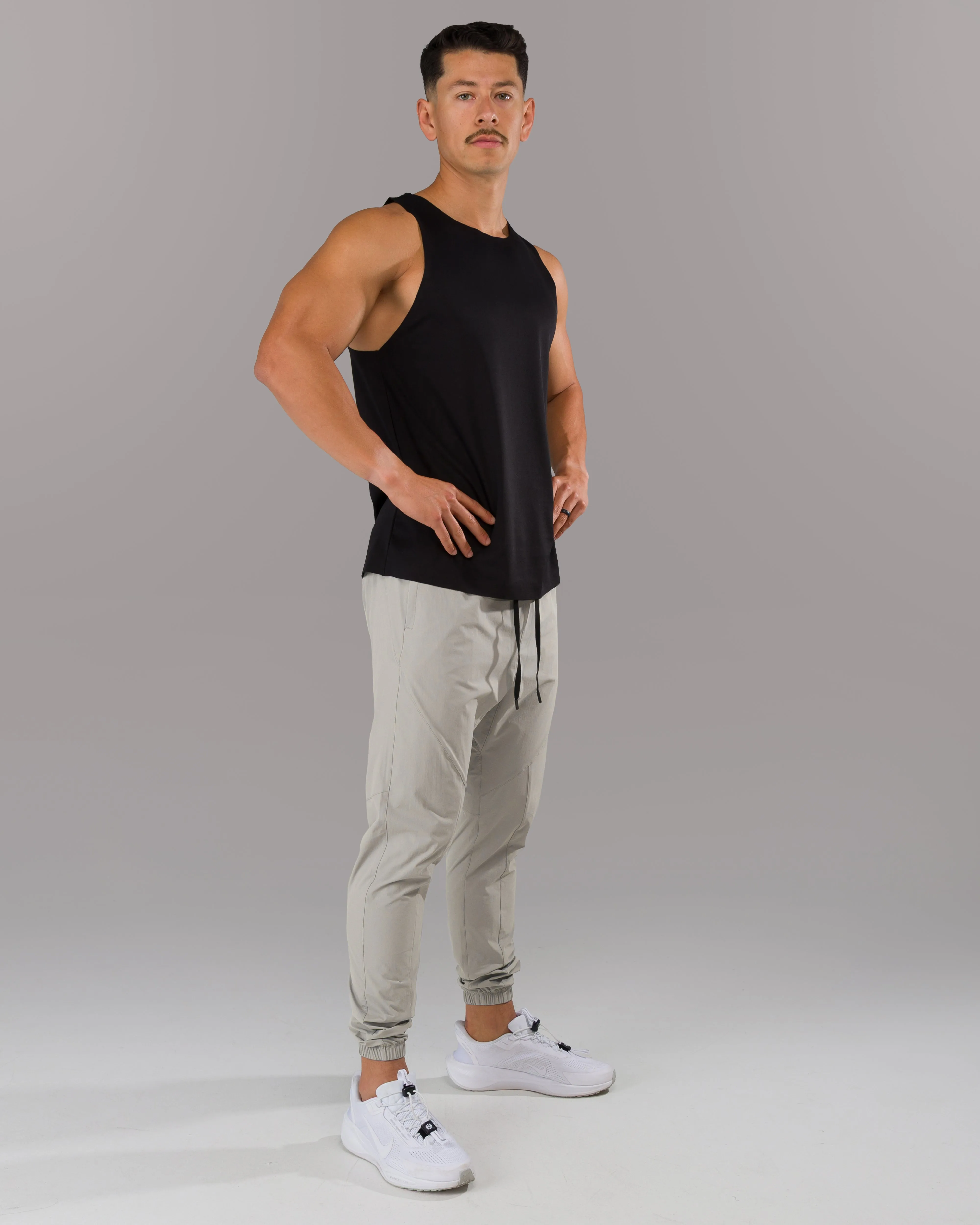 Water Repellent Apex Jogger - Chalkline