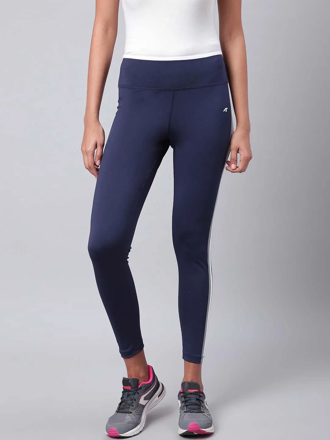 All Ages Park Run Alcis Women Navy Blue Solid Secure Fit Cropped Training Tights