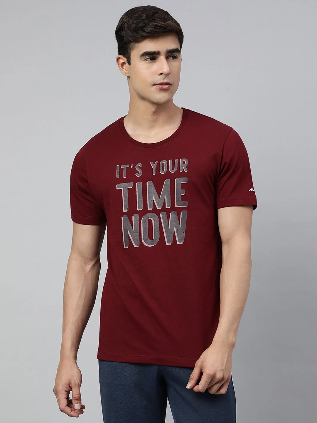 Trend Glow AdjustableStraps Alcis Men's Raisin Soft-Touch Regular-Fit Athleisure T-Shirt