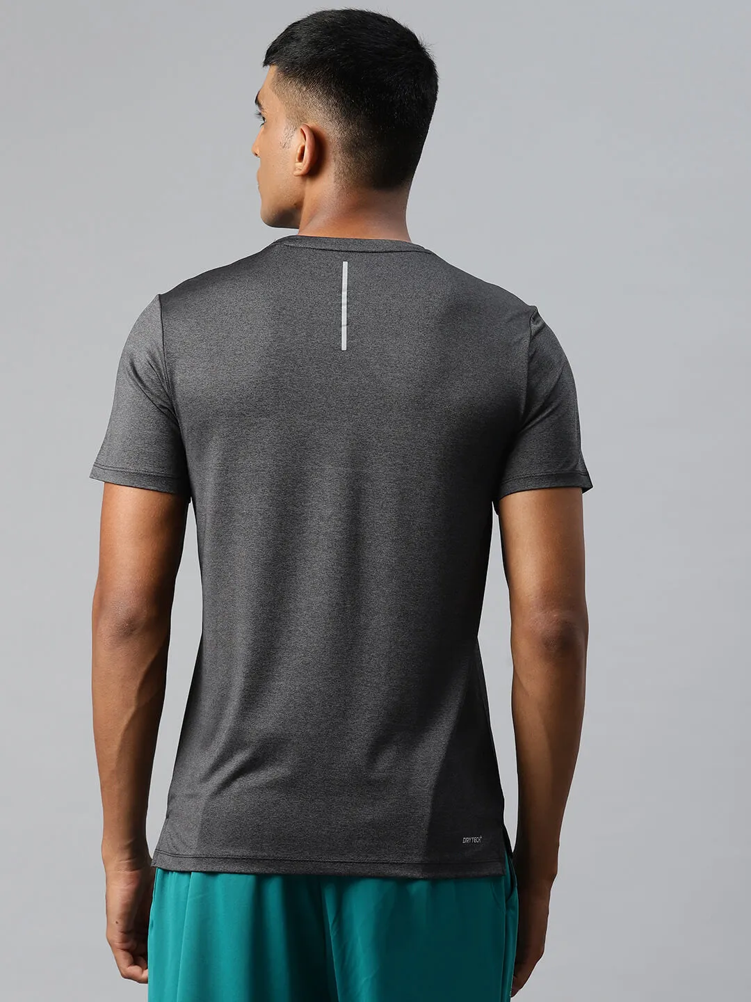 Alcis Men Anti Static Slim Fit Sports T-shirt with Reflective Detail Heat Safe Art Glow