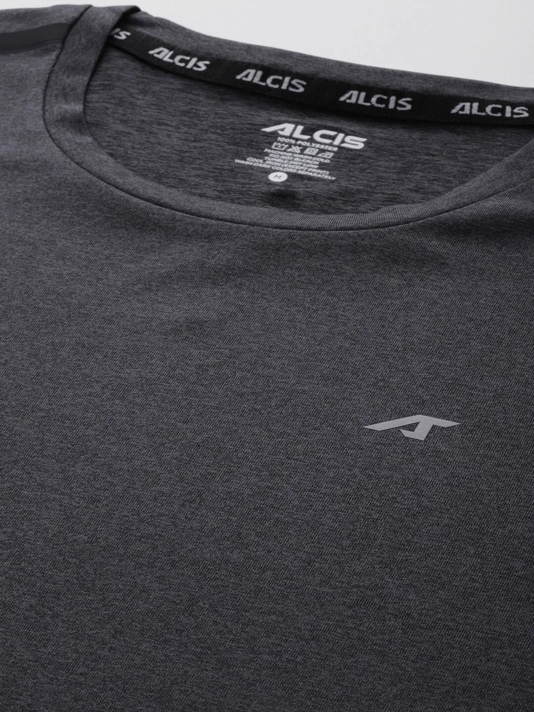 Alcis Men Anti Static Slim Fit Sports T-shirt with Reflective Detail Harbor Style