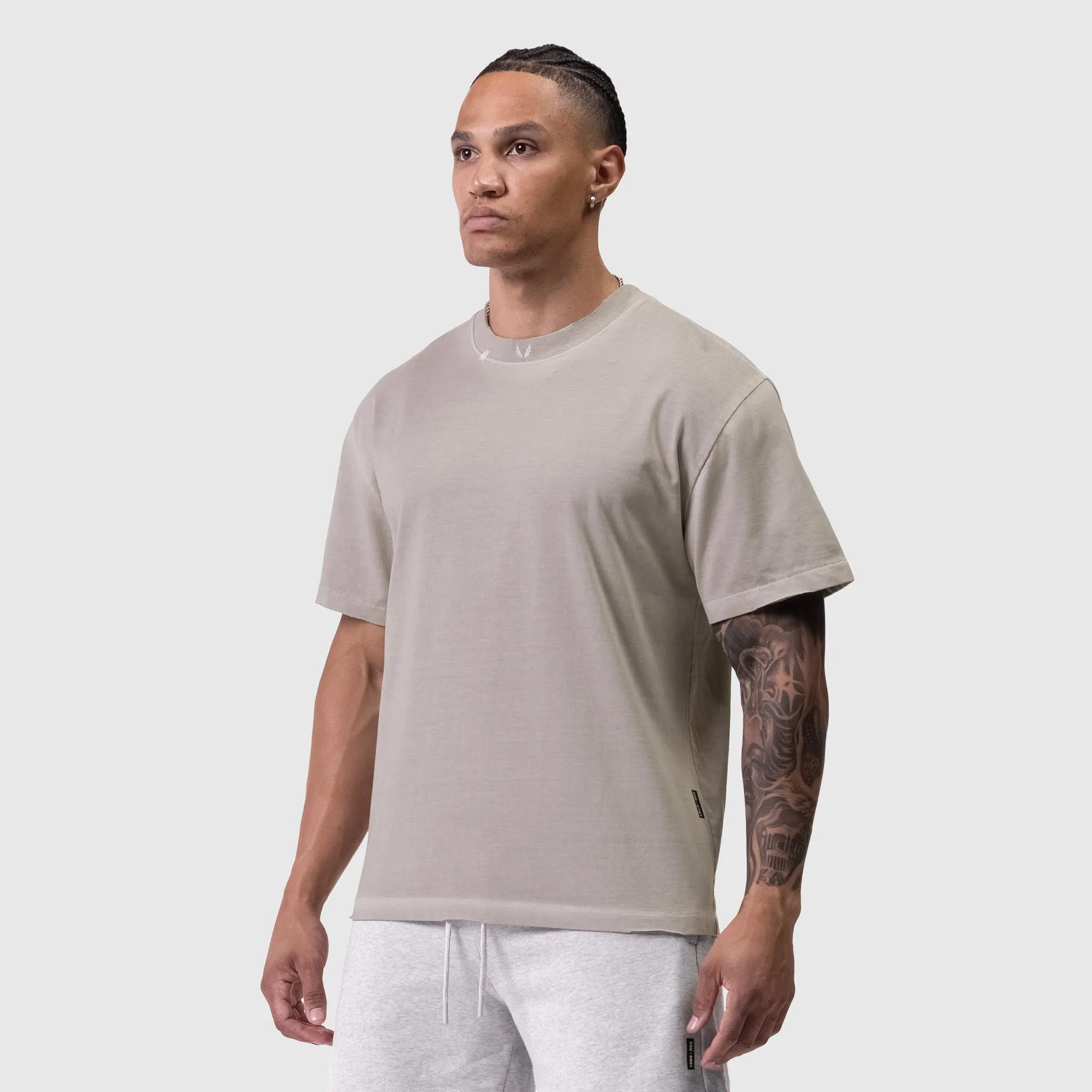 Plus size confidence 0797. Tech Essential? Relaxed Tee - Faded Chai